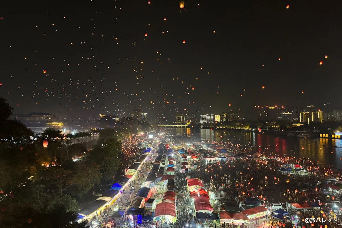 中国・西双版納 ランタン祭り