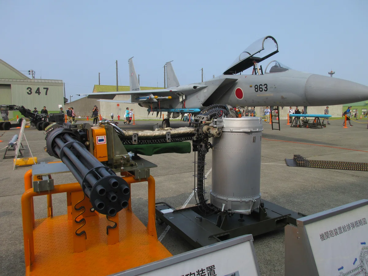 20mm Vulcan Cannon and Gatling Gun｜戦車乗員
