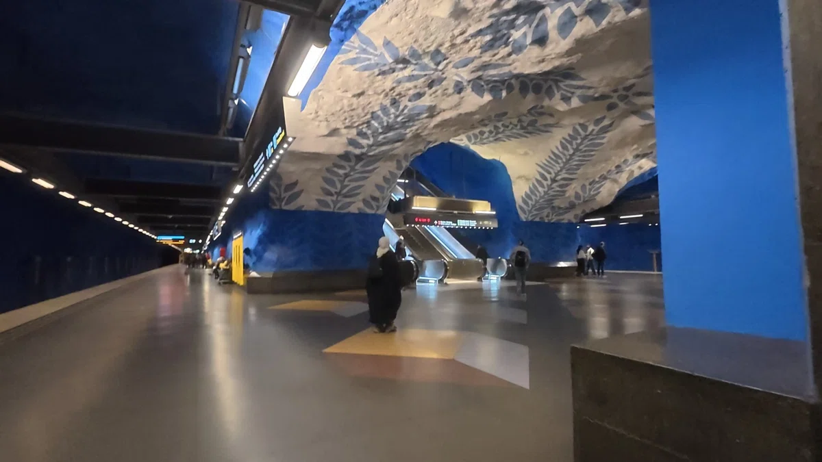 [12-Day Solo Trip to 5 European Countries Day 5] Stockholm Sightseeing ...