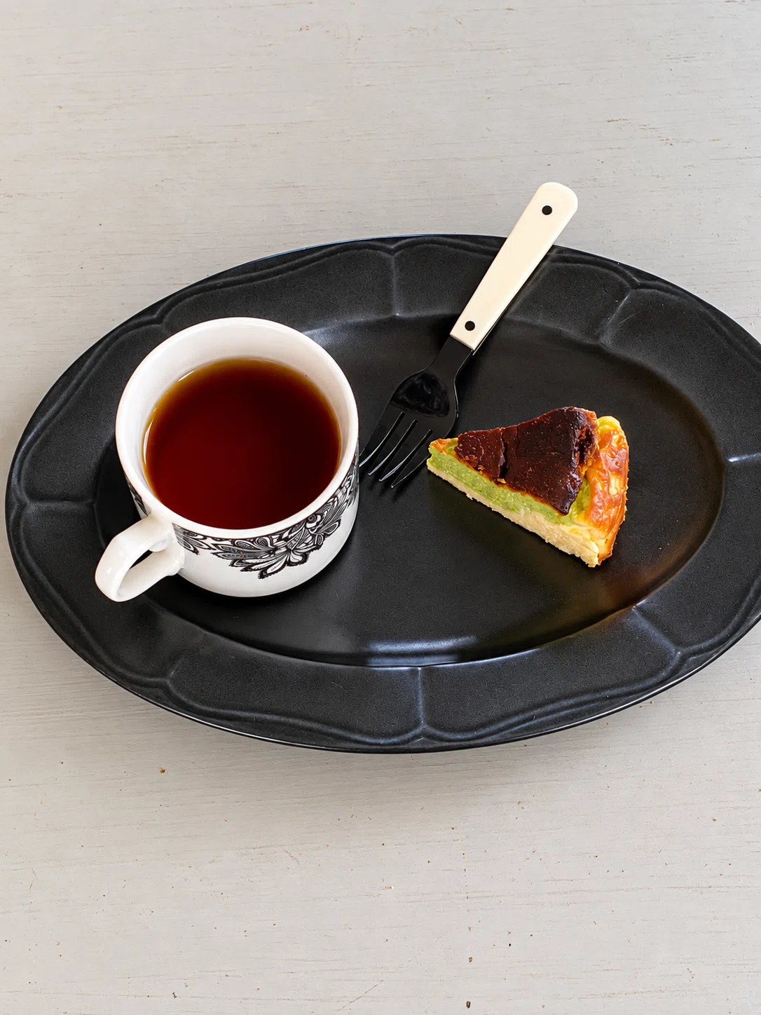 Komatsuna Powder Basque Cheesecake｜OYAOYA | 京都産の切り干し野菜(乾燥野菜)