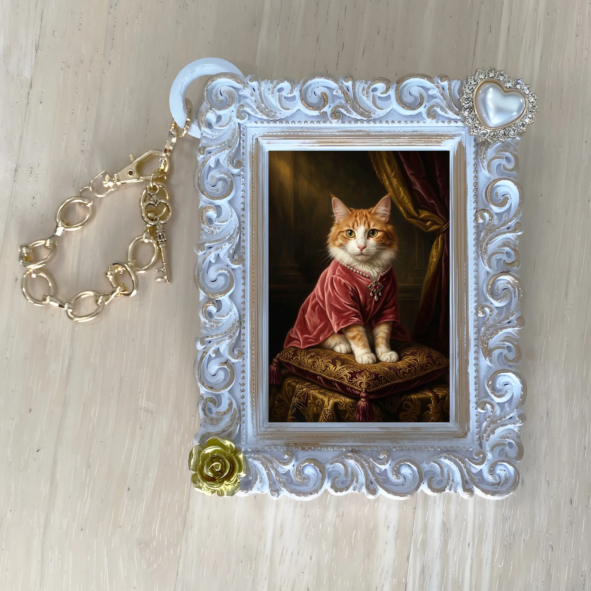 A Maine Coon Renaissance portrait bag charm is now available!｜うちの子ルネサンス ...