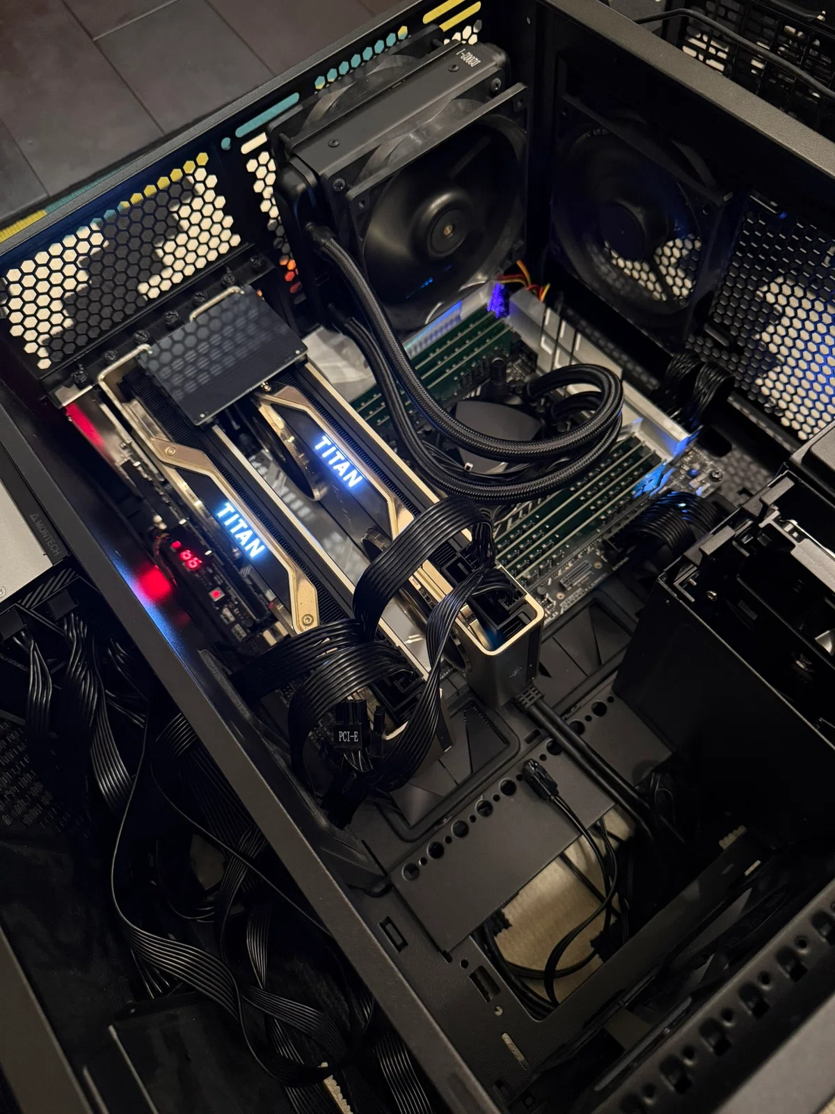 Vm Memory Card I now have two TITAN RTX cards, so I tried taking on large-scale AI ...