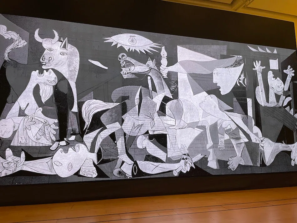 Pablo Picasso Guernica パブロ　ピカソ　ゲルニカ Guernica