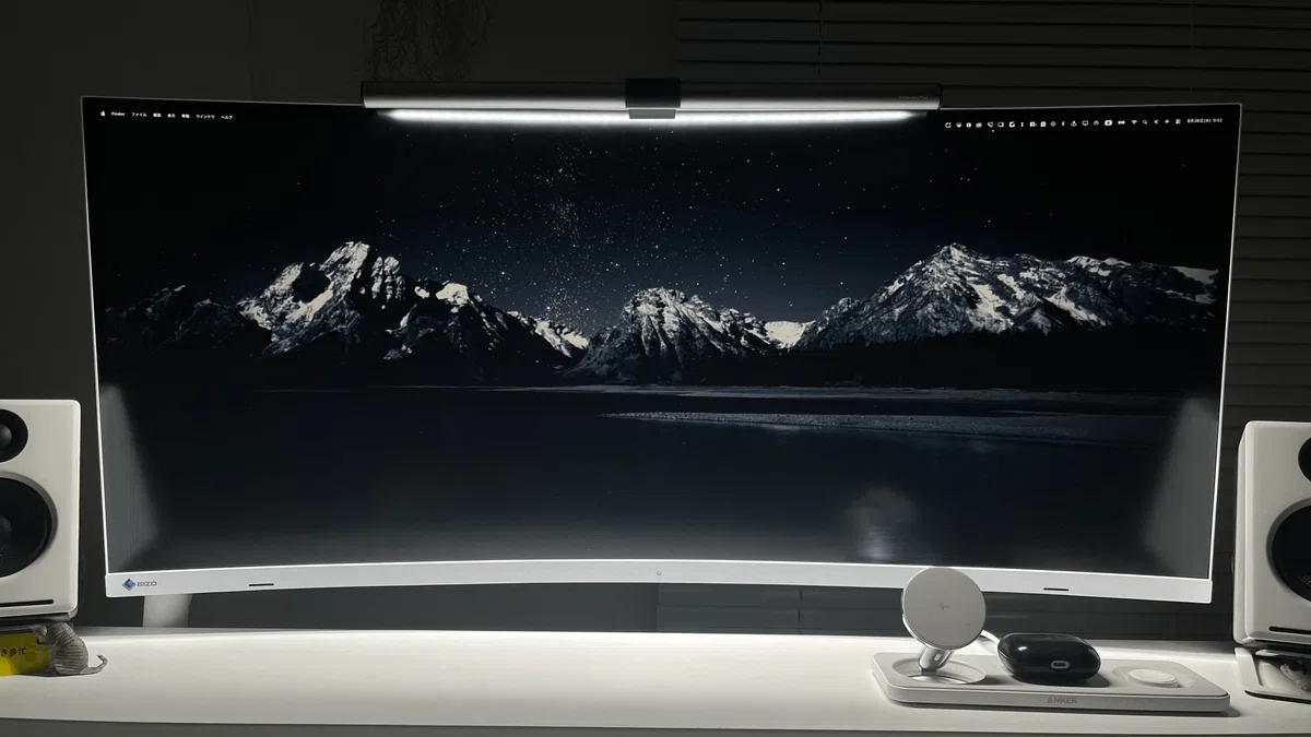 EIZO FlexScan EV3895-WTレビュー｜白で揃えたくて選んだウルトラ