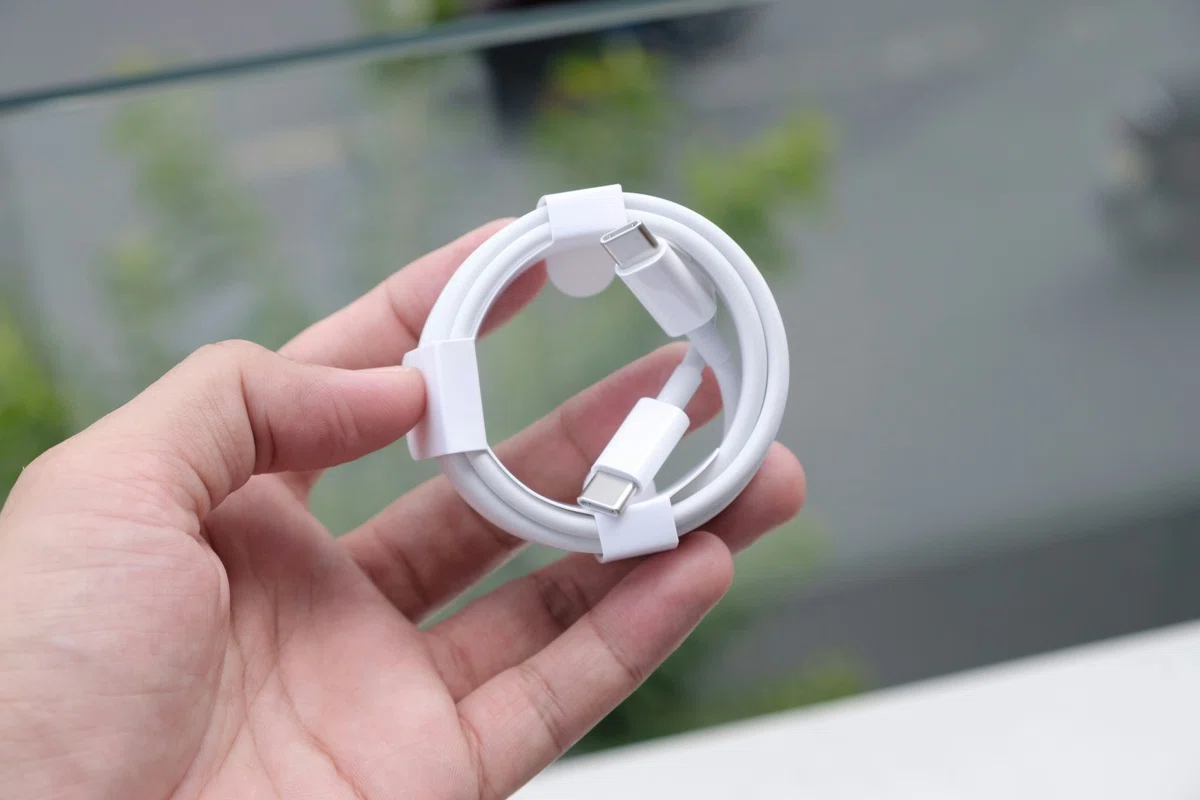 [Room Decluttering] Only one USB-C cable per room! A decluttering ...