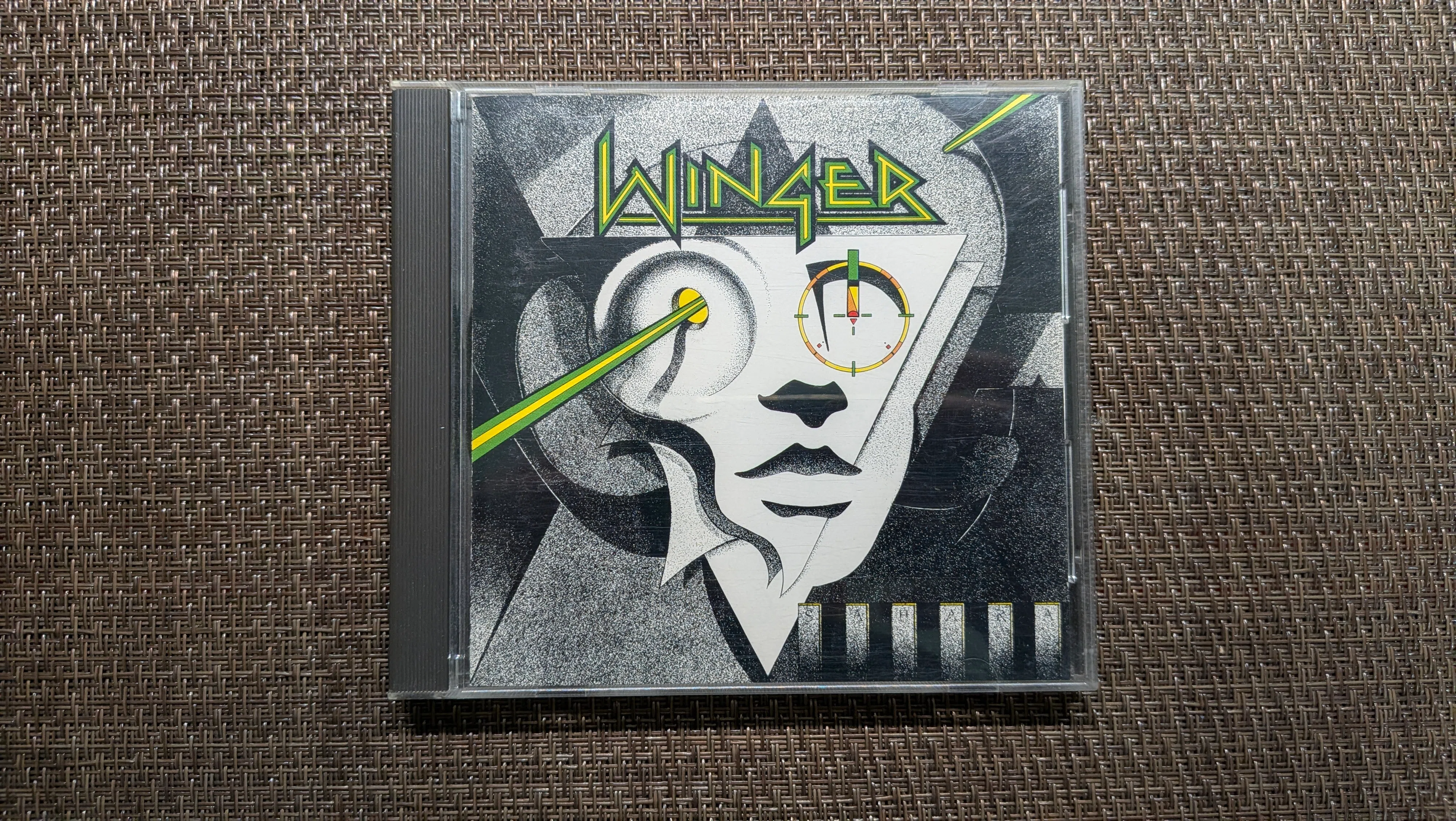 Winger（ウインガー）