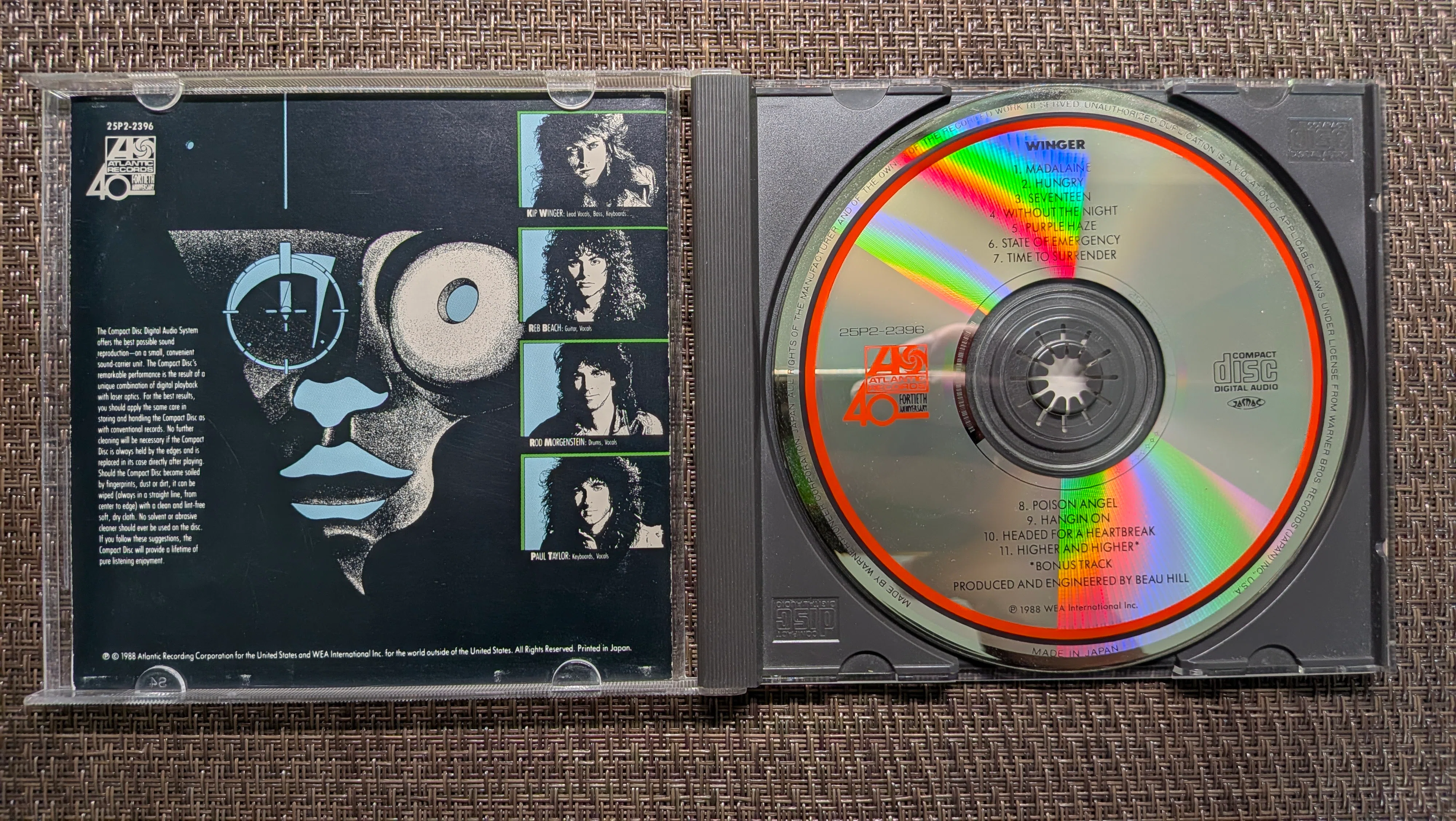 Winger（ウインガー）