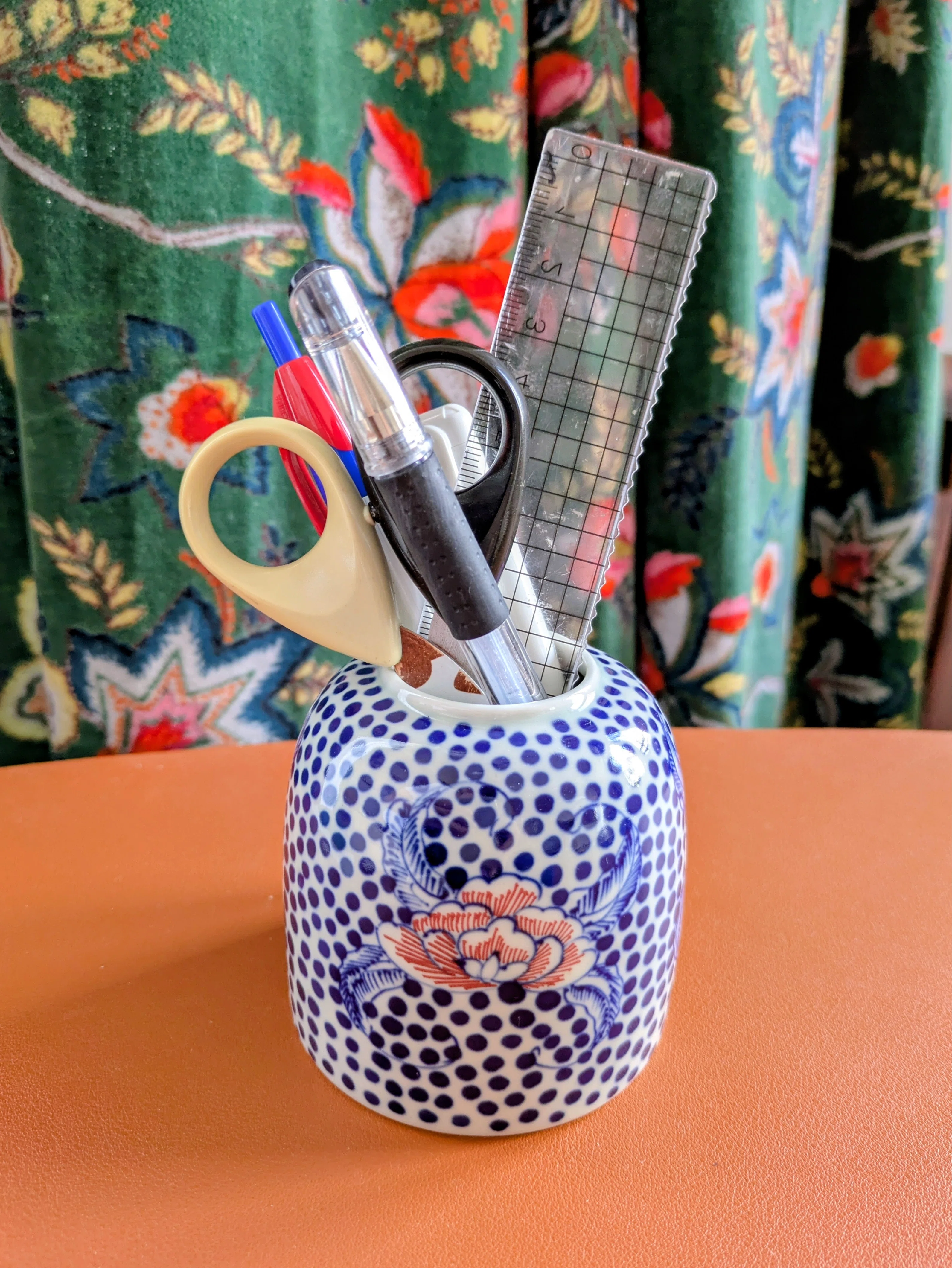 骨董だらけ。台湾の自分土産｜マキシマリストのお買い物日記
