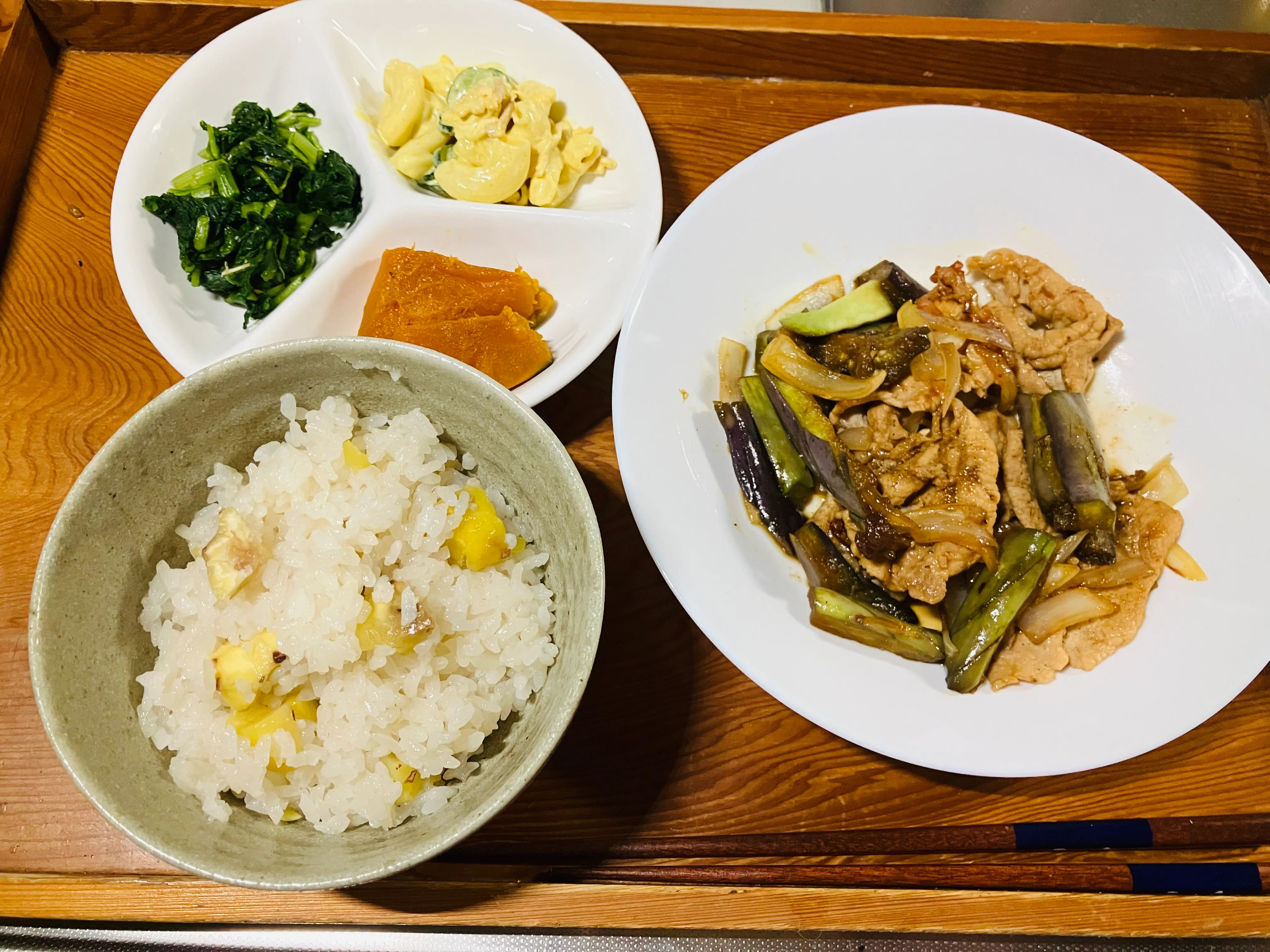 Dinner with just one main dish | Chestnut rice, stir-fried eggplant and ...