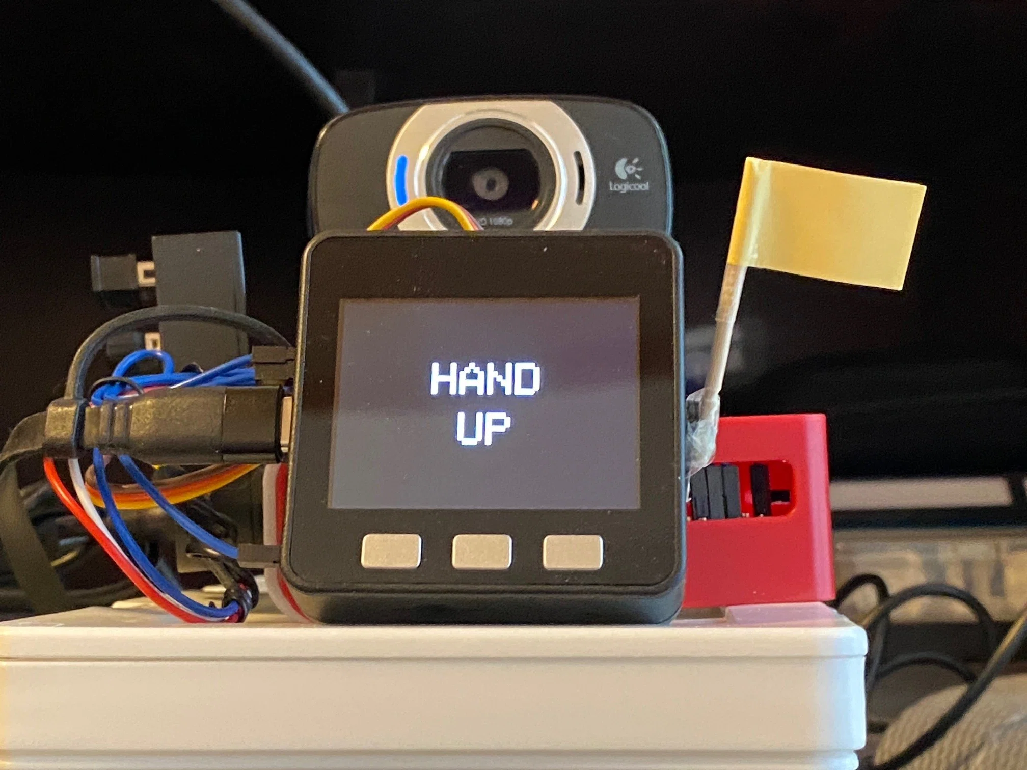 IoT + A Little AI - Pose Estimation: Raspberry Pi (Ubuntu) + YOLOv8n ...