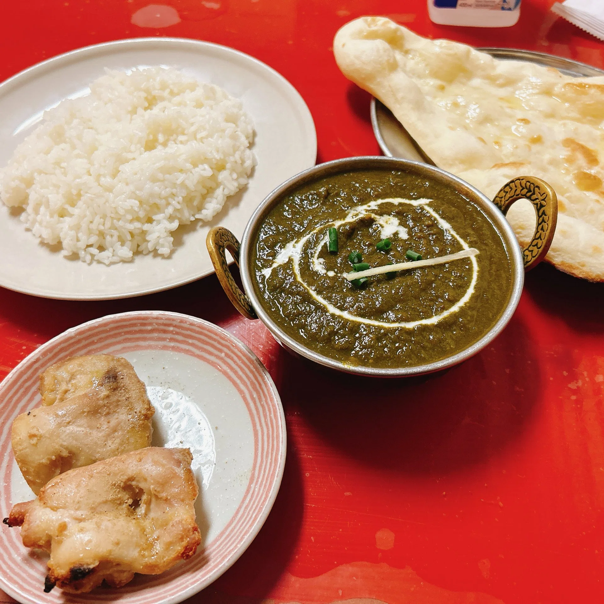 [Curry Diary] Spinach soaring through the heavens and mutton blowing in ...