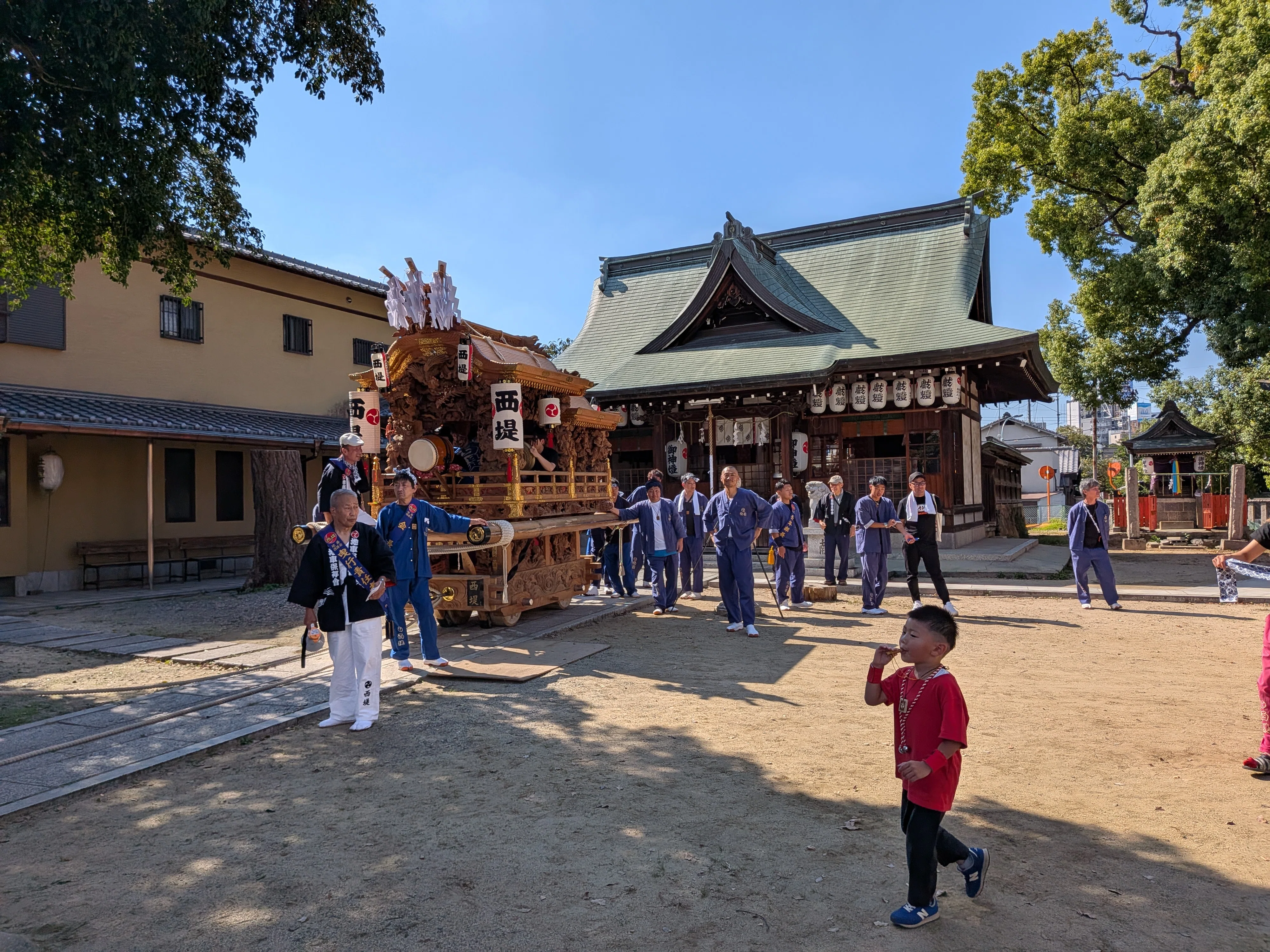 A Break - Strolling along the Nagase River｜ben