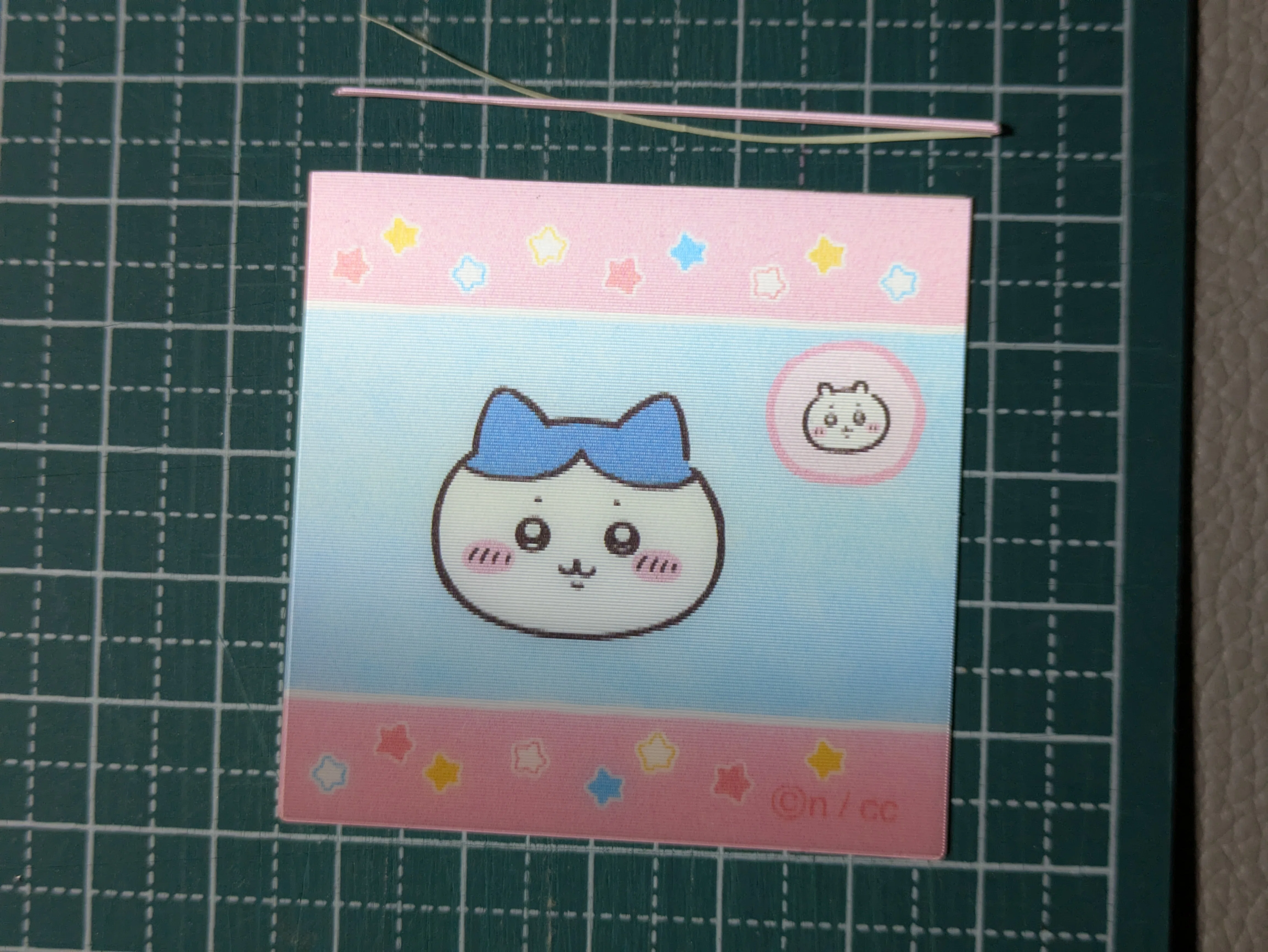 [Oshikatsu Custom] Successfully turned Chiikawa stickers into magnets ...