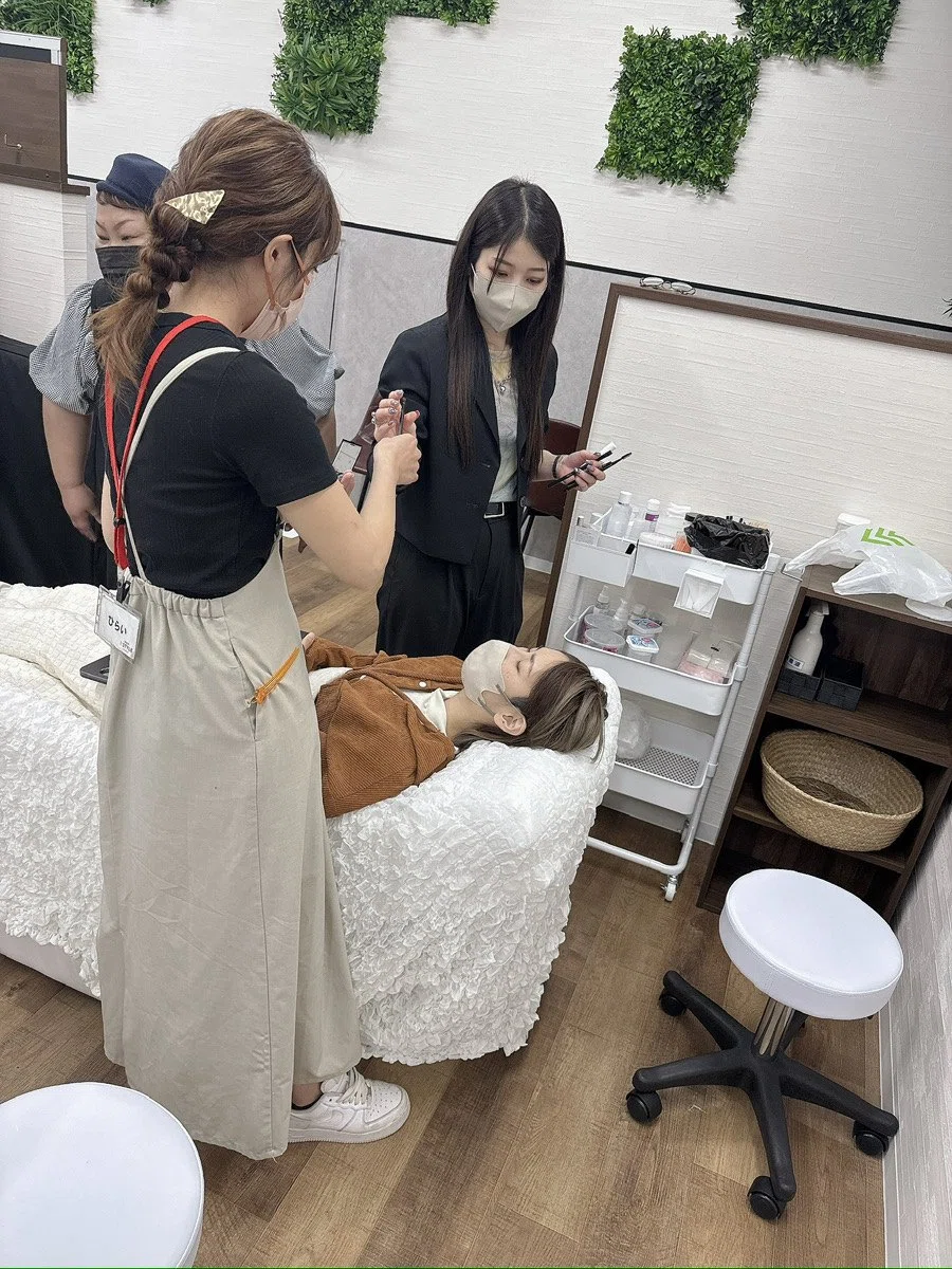 Check Make Example Preparation for New Graduate Eyelash Technicians: Items to Check Before ...