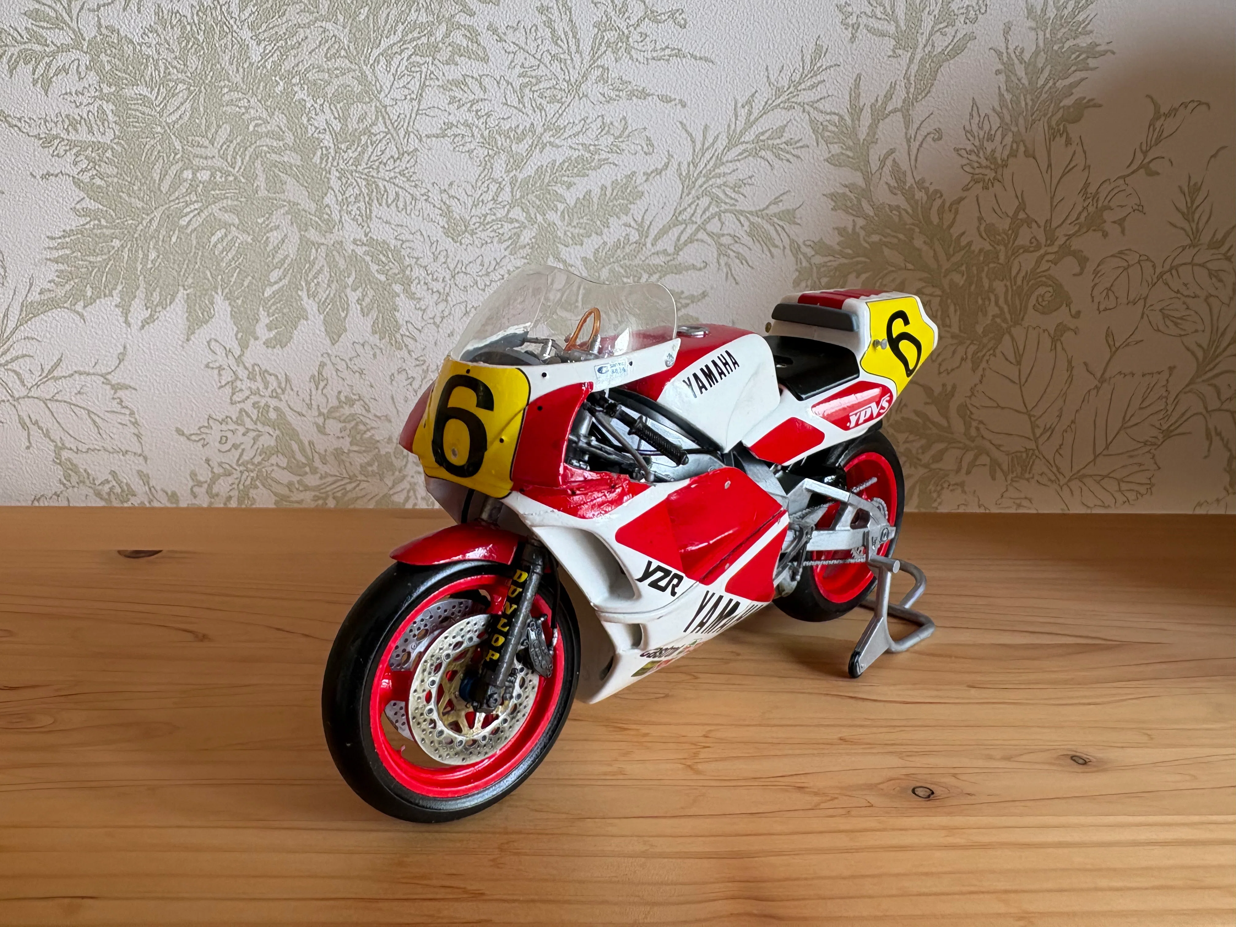 HASEGAWA 1/12 YAMAHA YZR500(OW98)1998年世界GP平忠彦仕様｜AKIO