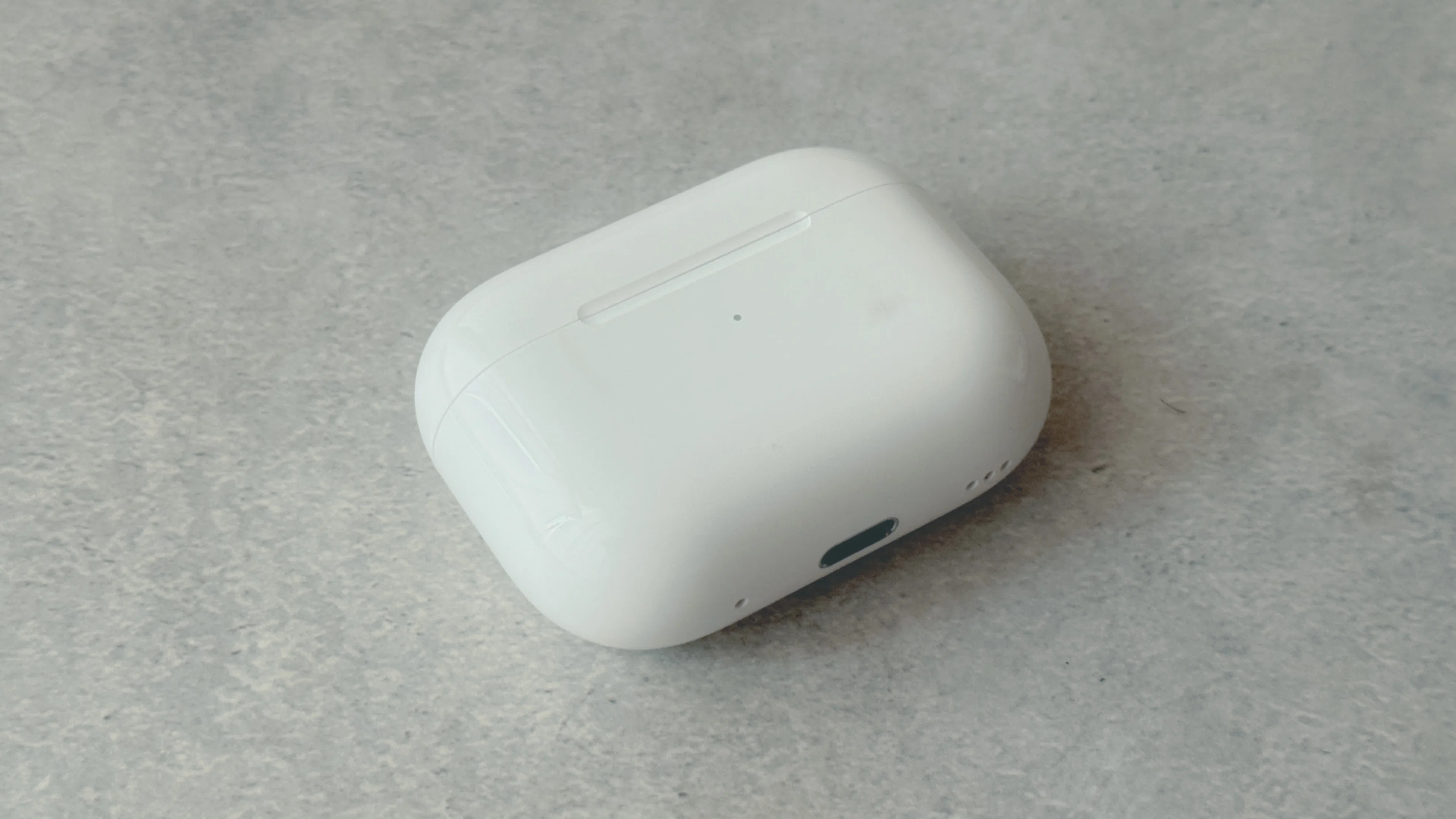 AirPods Proもあるけど、やっぱりEarPods使っちゃう｜murasaki