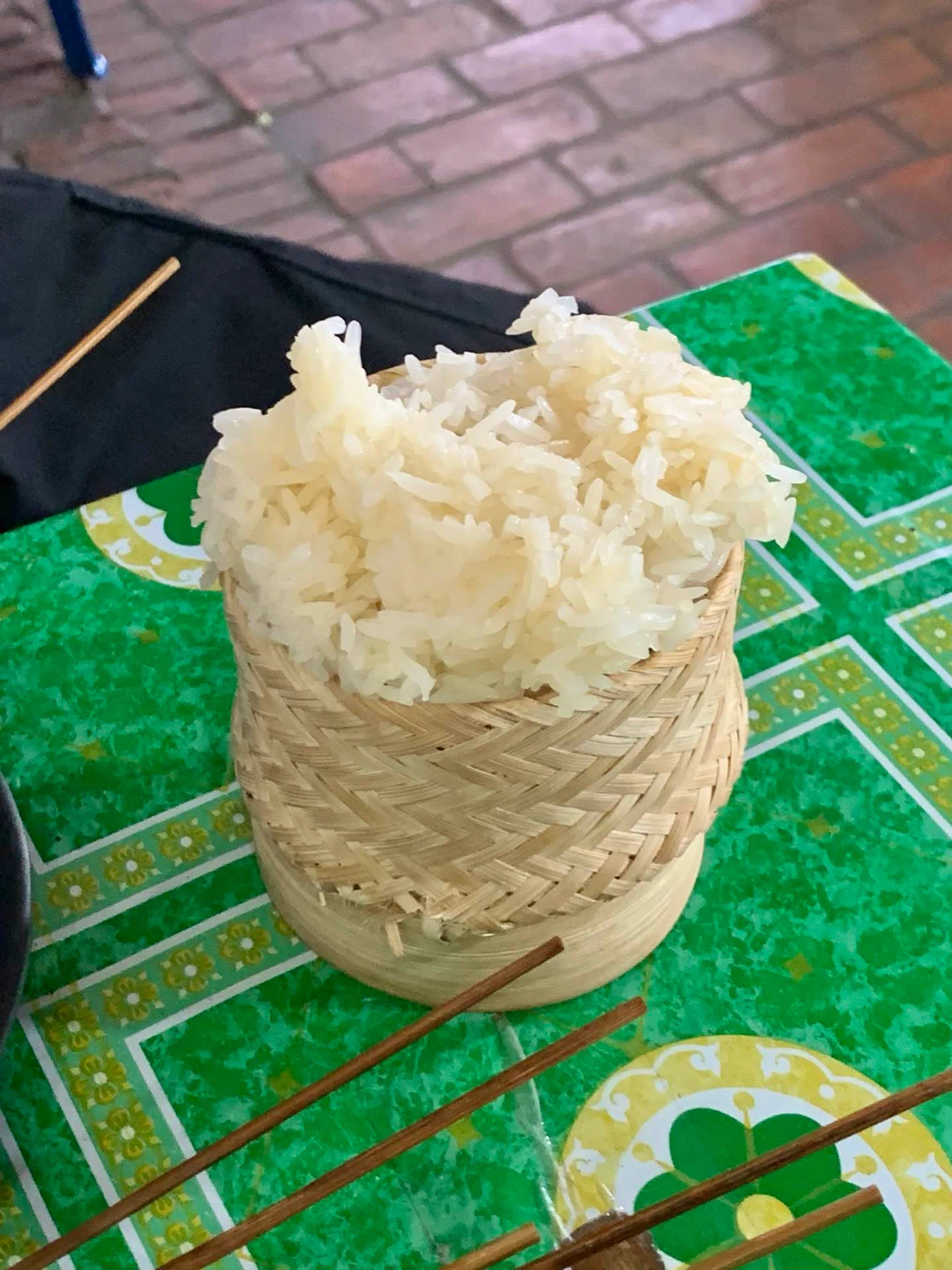 What on earth is there in Laos🇱🇦?｜よちる