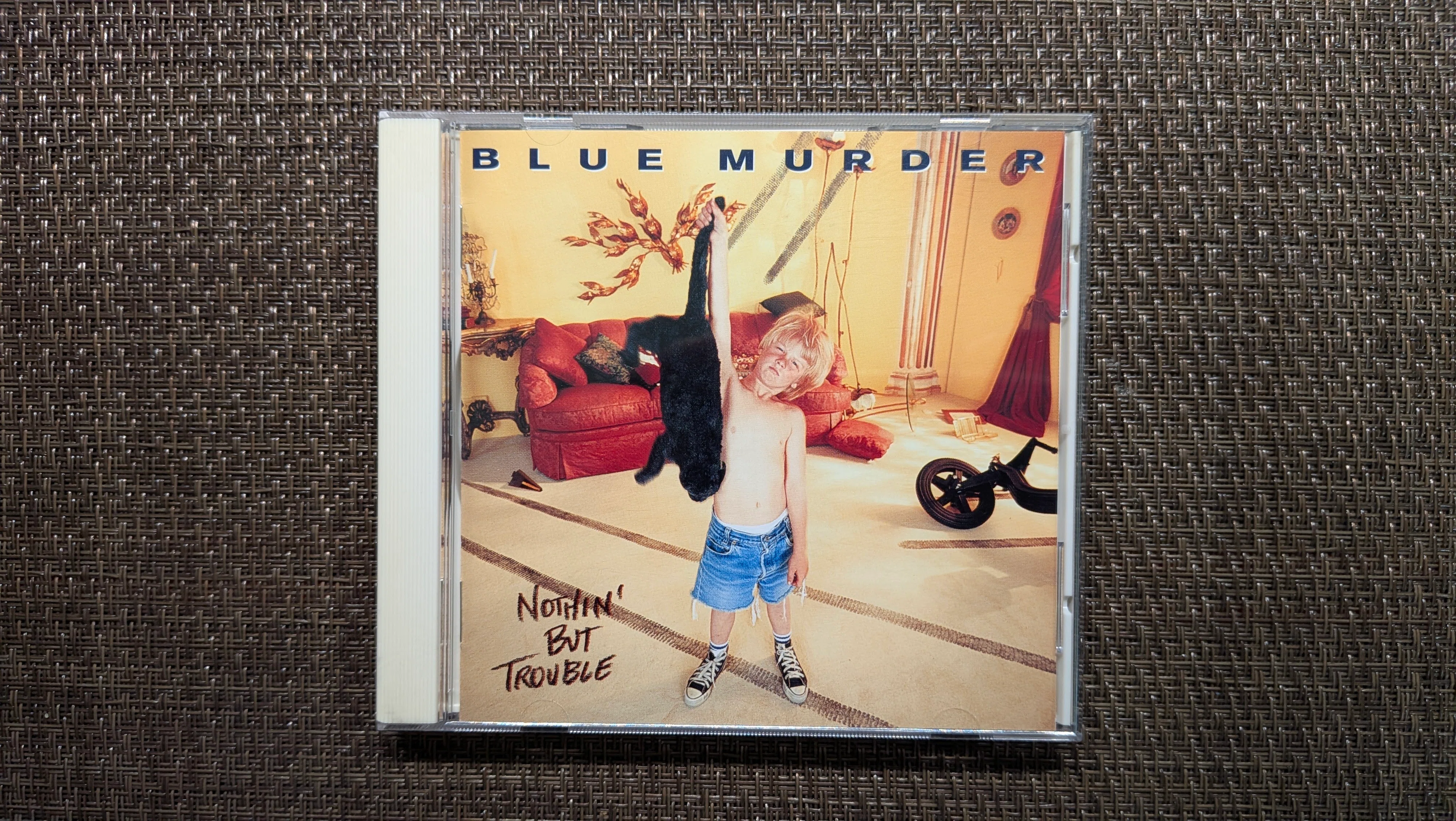 Blue Murder（ブルー・マーダー）