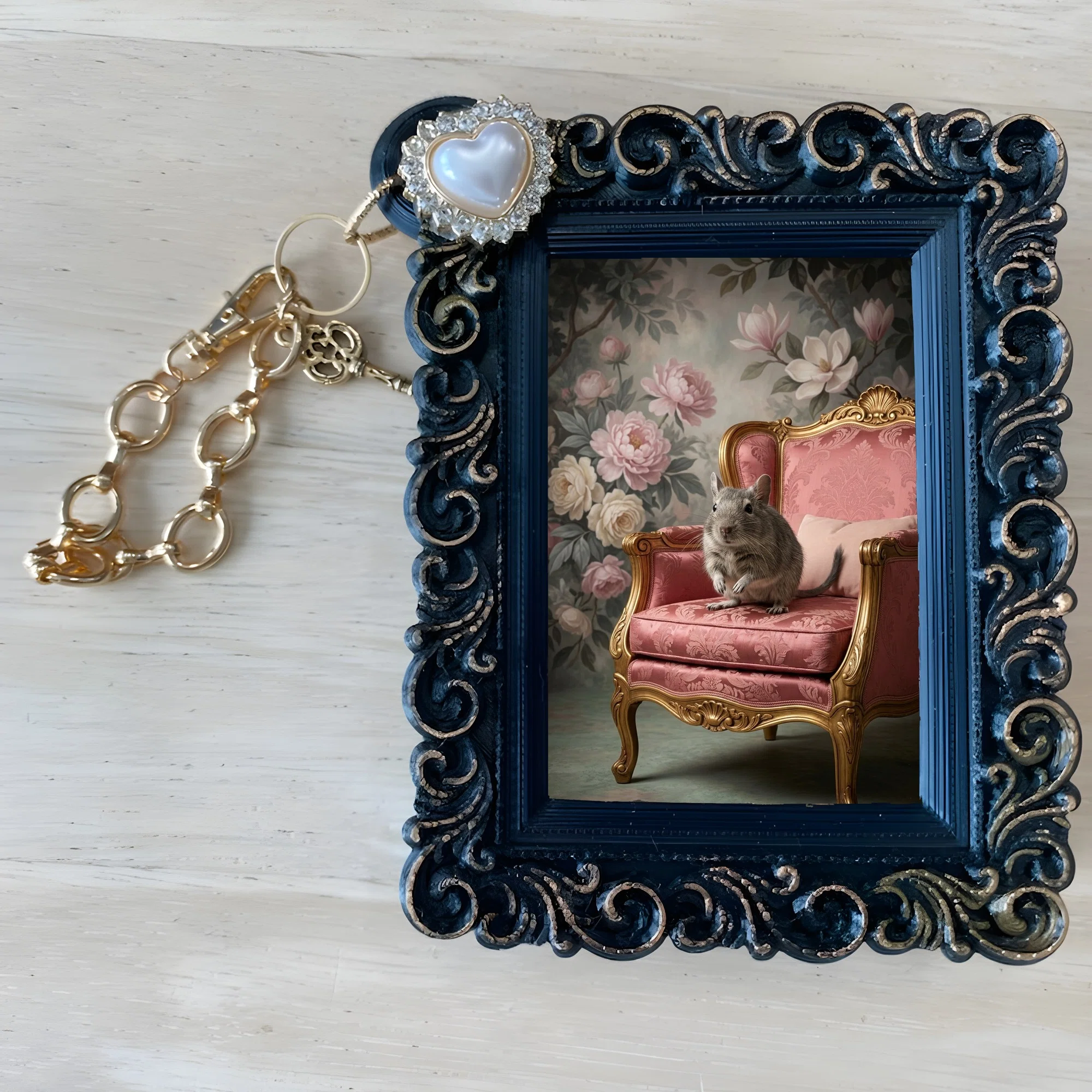 The Degu Rococo Shabby Pink Bag Charm is now available!｜うちの子ルネサンス_バッグ&チャーム