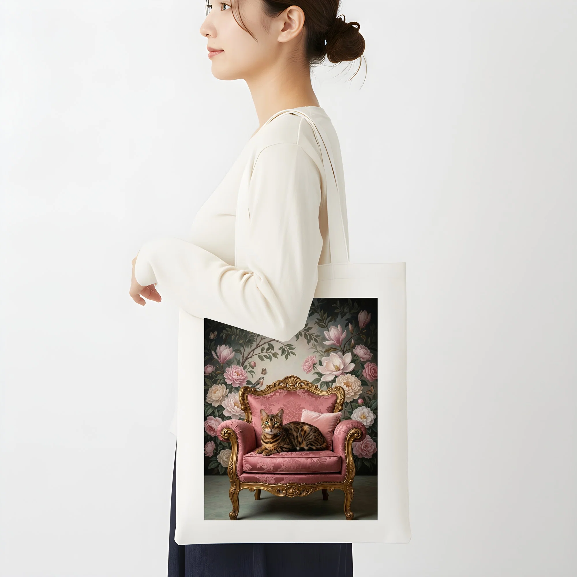 The Bengal Rococo-style shabby pink tote bag is now available!｜うちの子 ...
