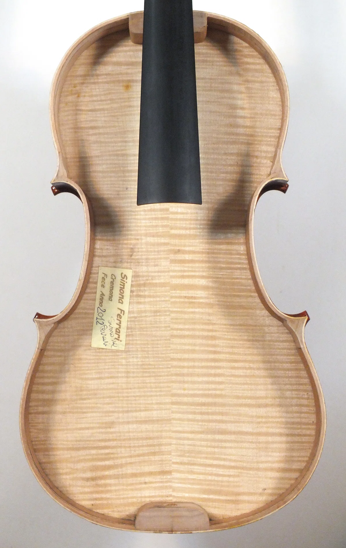 [Violin Modification Diary: Internal Structure Edition] Opening an ...