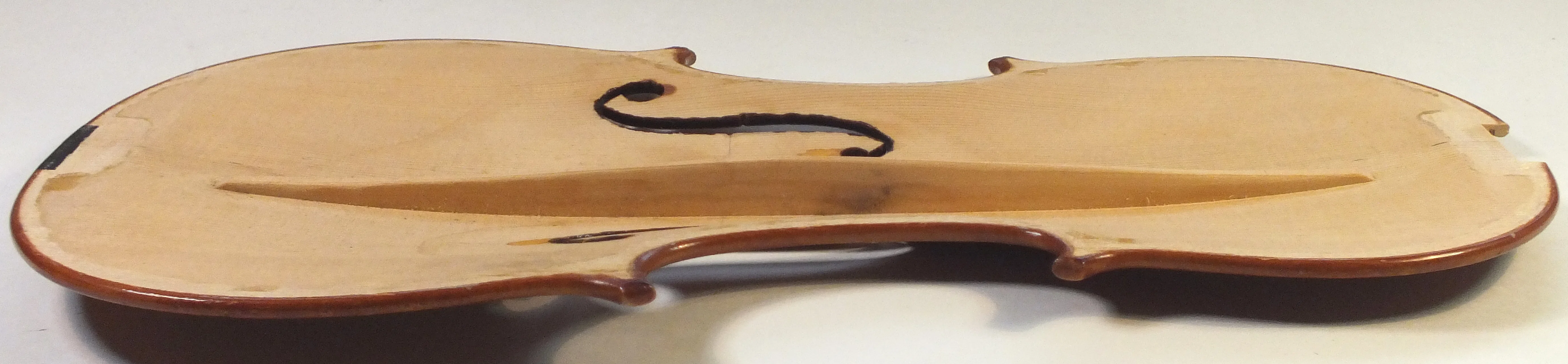 [Violin Modification Diary: Internal Structure Edition] Opening an ...