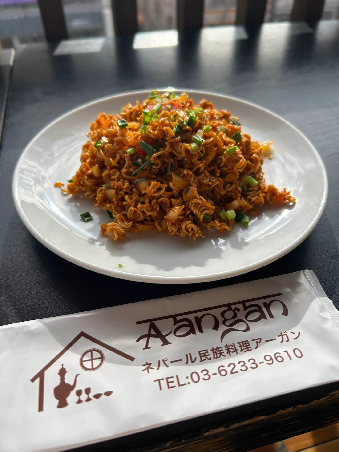 ネパール料理、実はナンとカレーじゃない！本場のダルバートが美味し