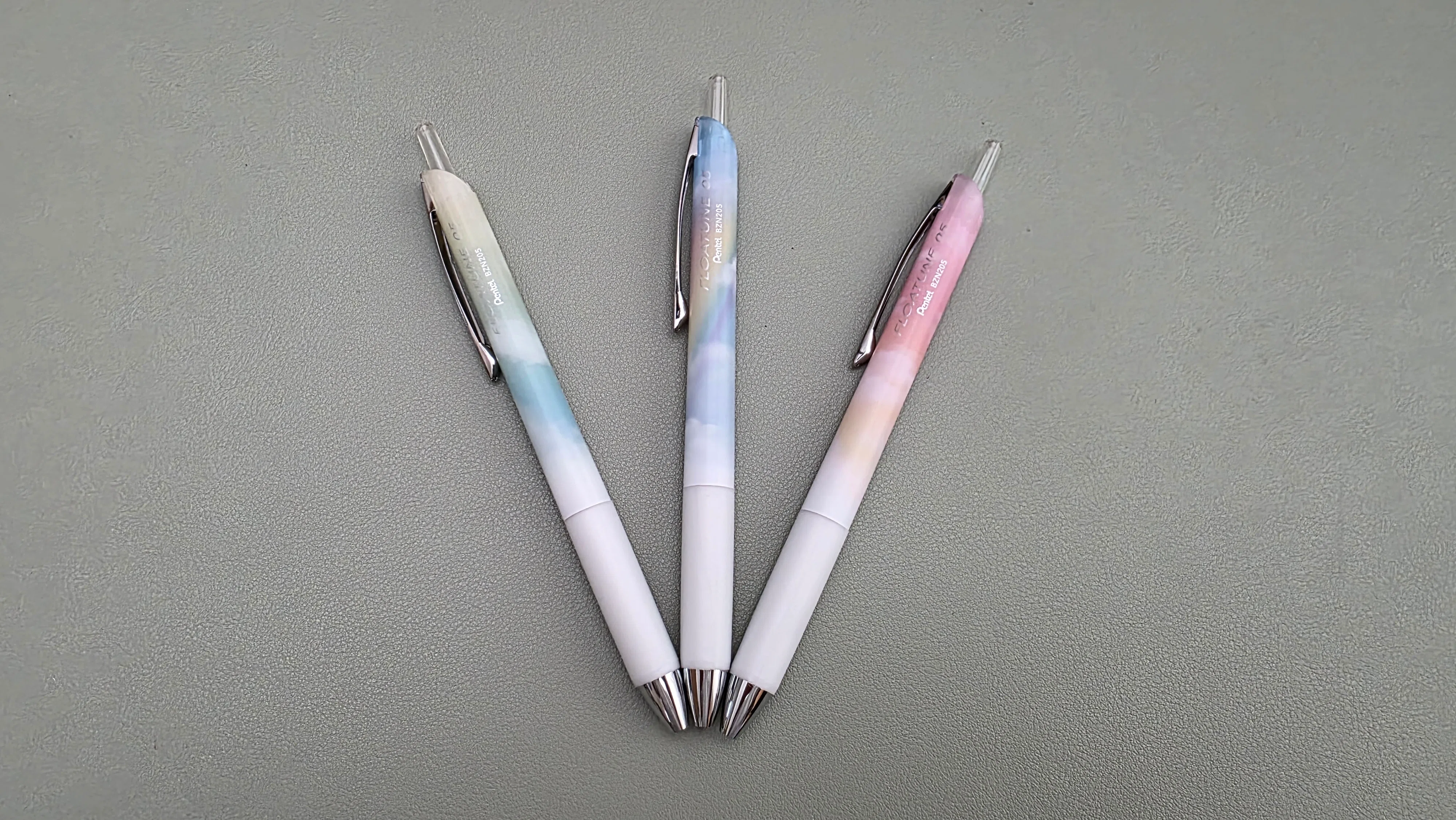 Introducing ballpoint pens whose designs I personally like｜isuko@繊細 ...