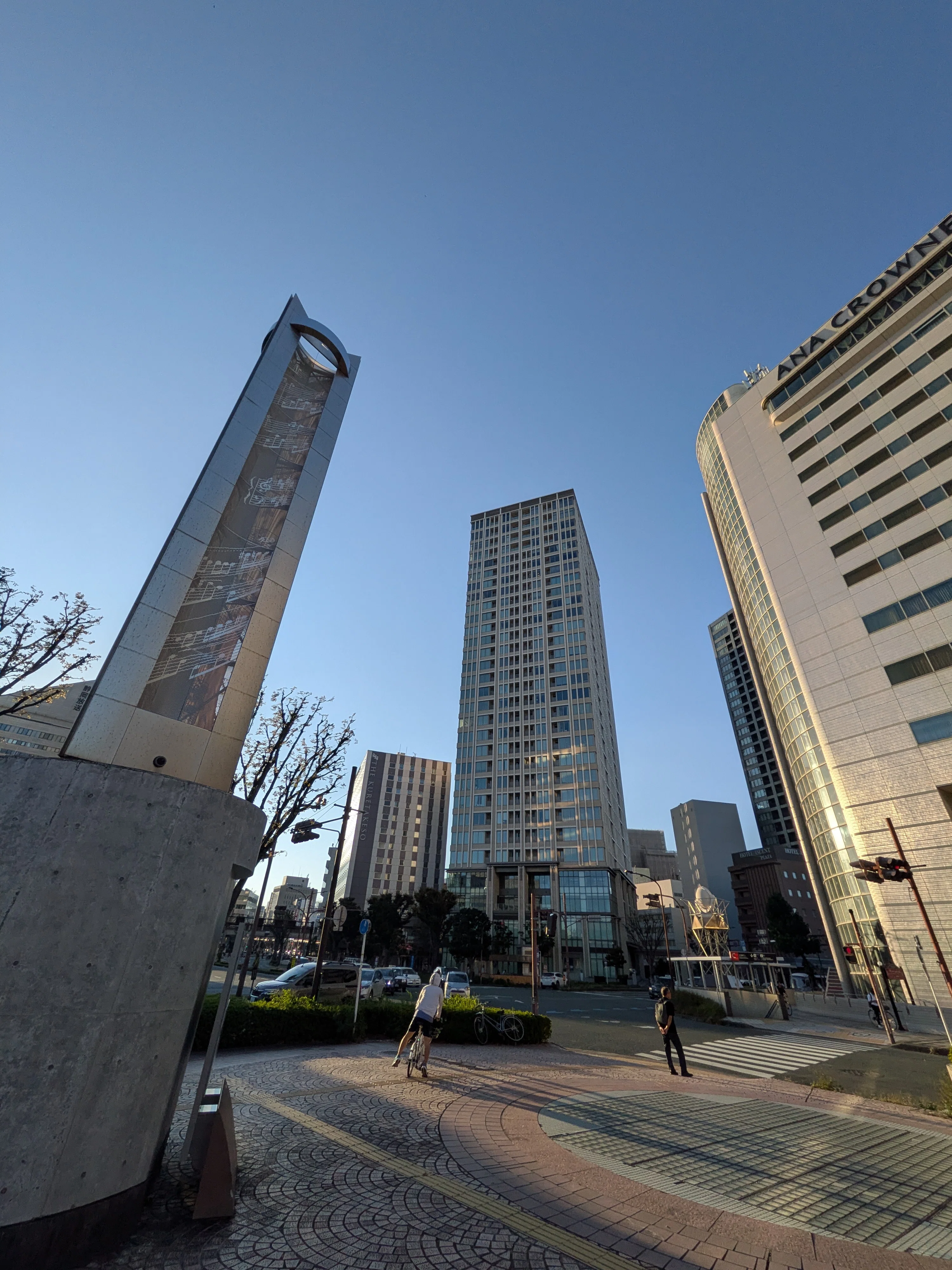 わが街もそこそこ都会だな！｜Kosuke