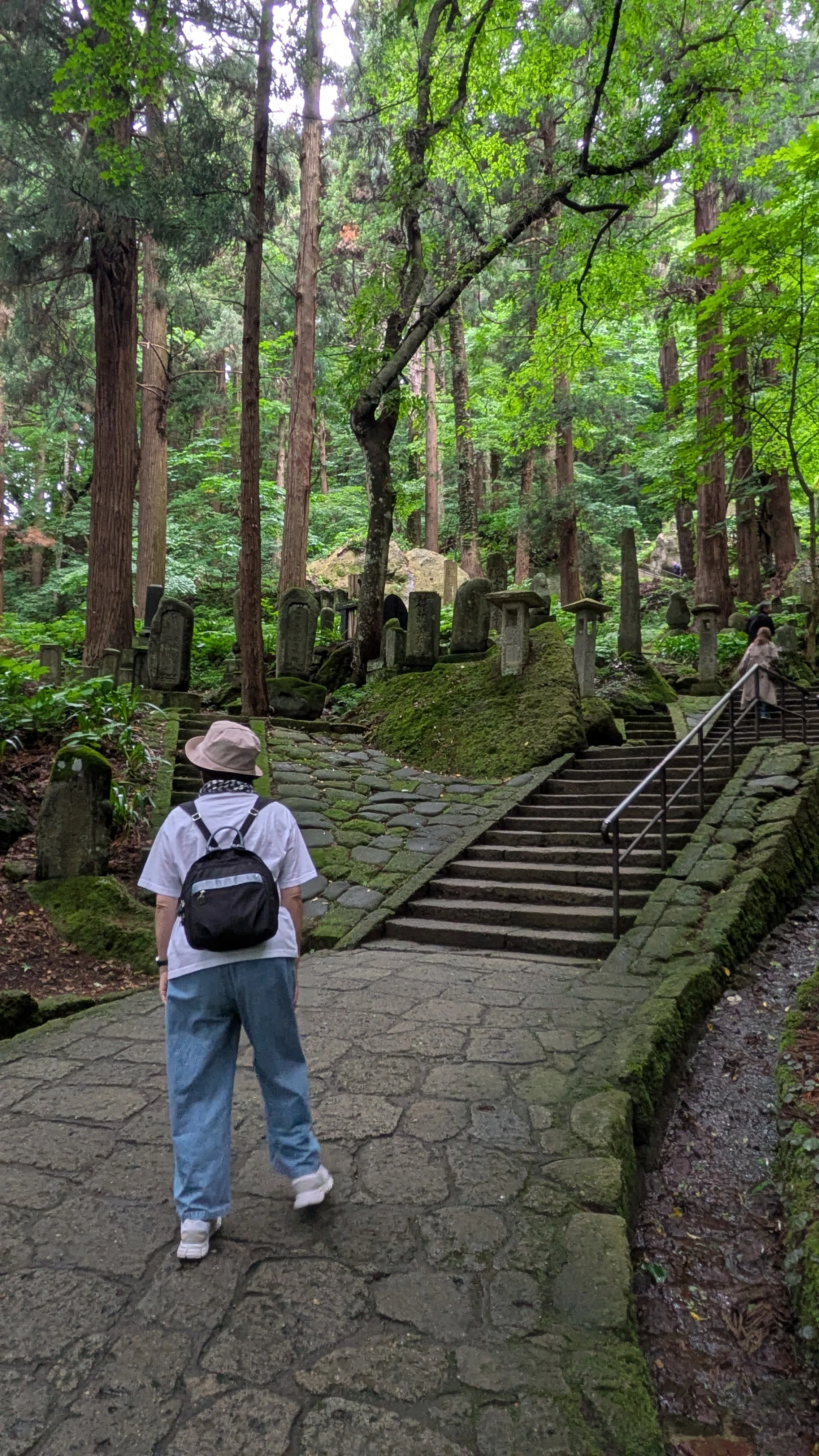 Tohoku Trip with No Return Date 51 (45): Yamadera has 1015 steps. I ...