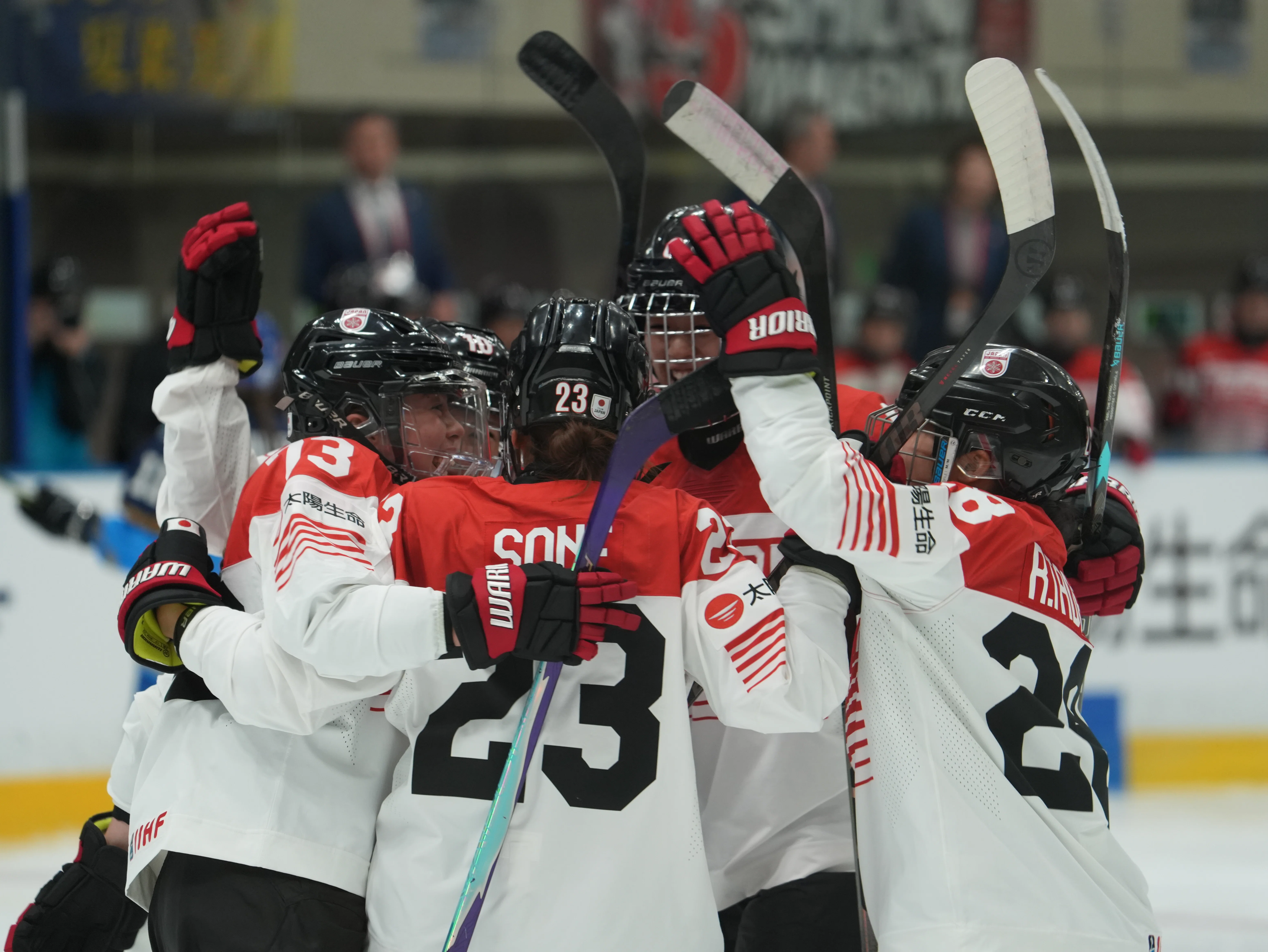 New Smile Japan Wins First Match - IIHF Women's Asia Championship Opens ...