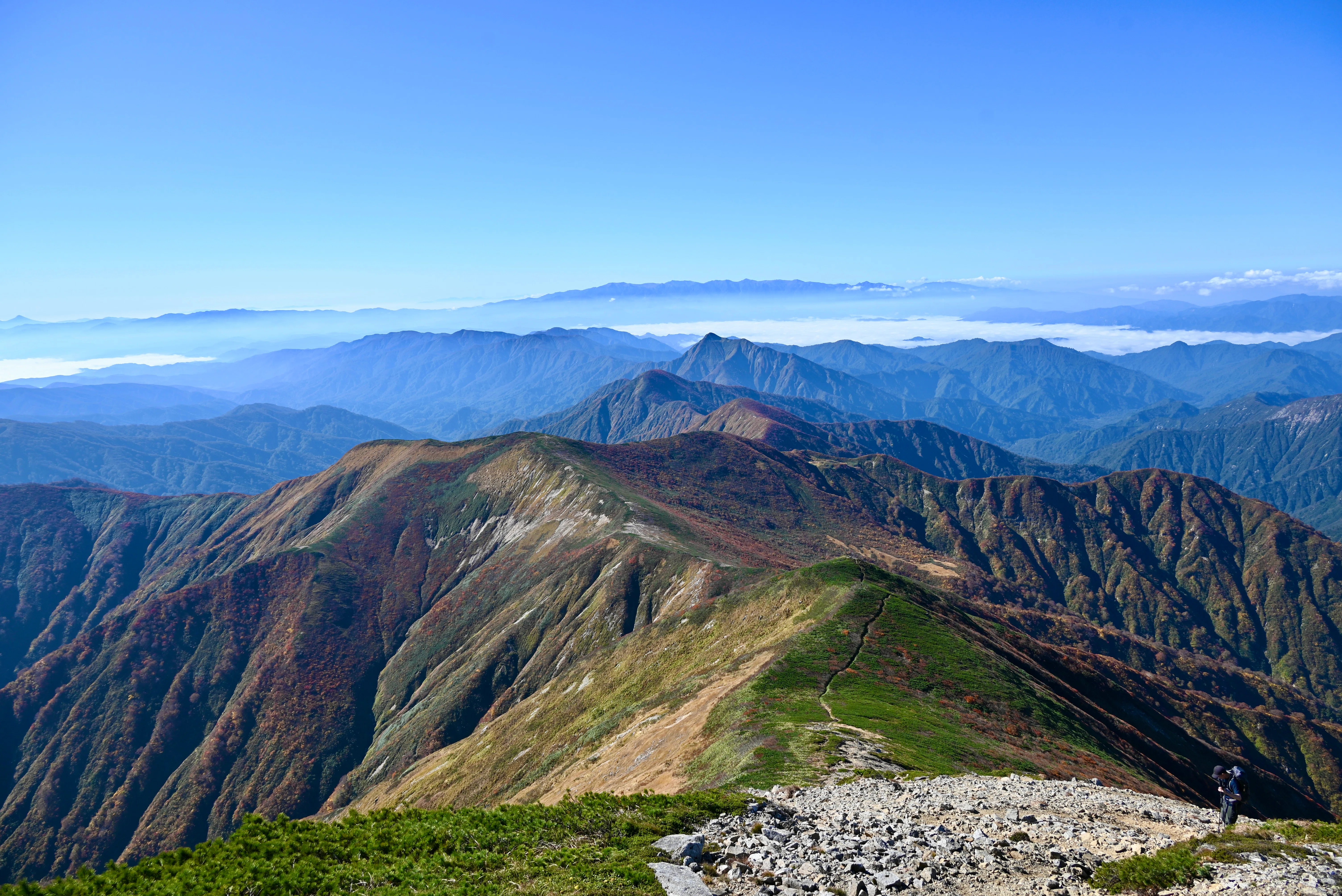 百名山#91】 錦繍の朝日連峰：朝日鉱泉から周回（鳥原山コース〜大朝日