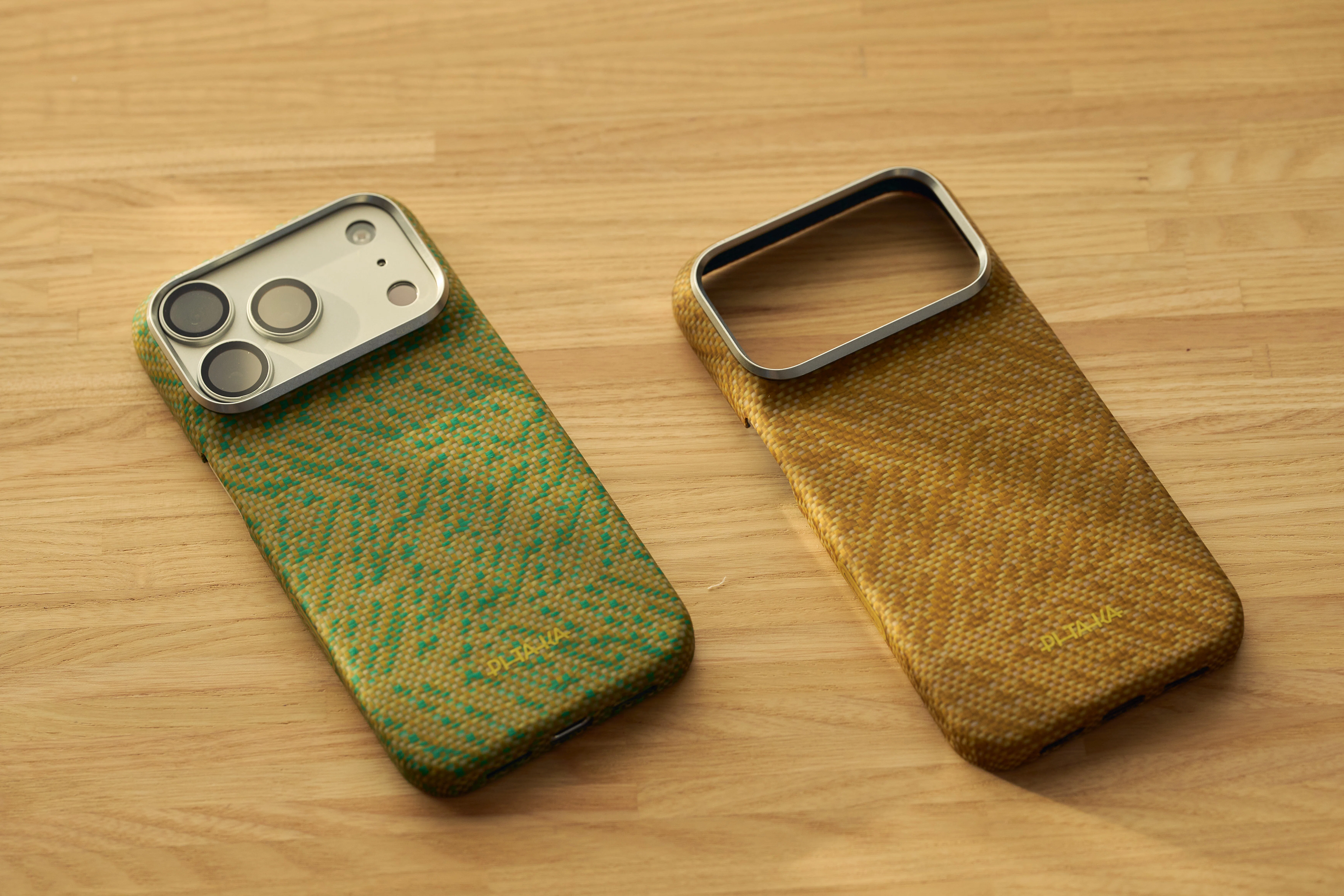 PITAKA "Weaving of Wheat" iPhone 18 Pro Case Review | 26g Ultra-thin ...