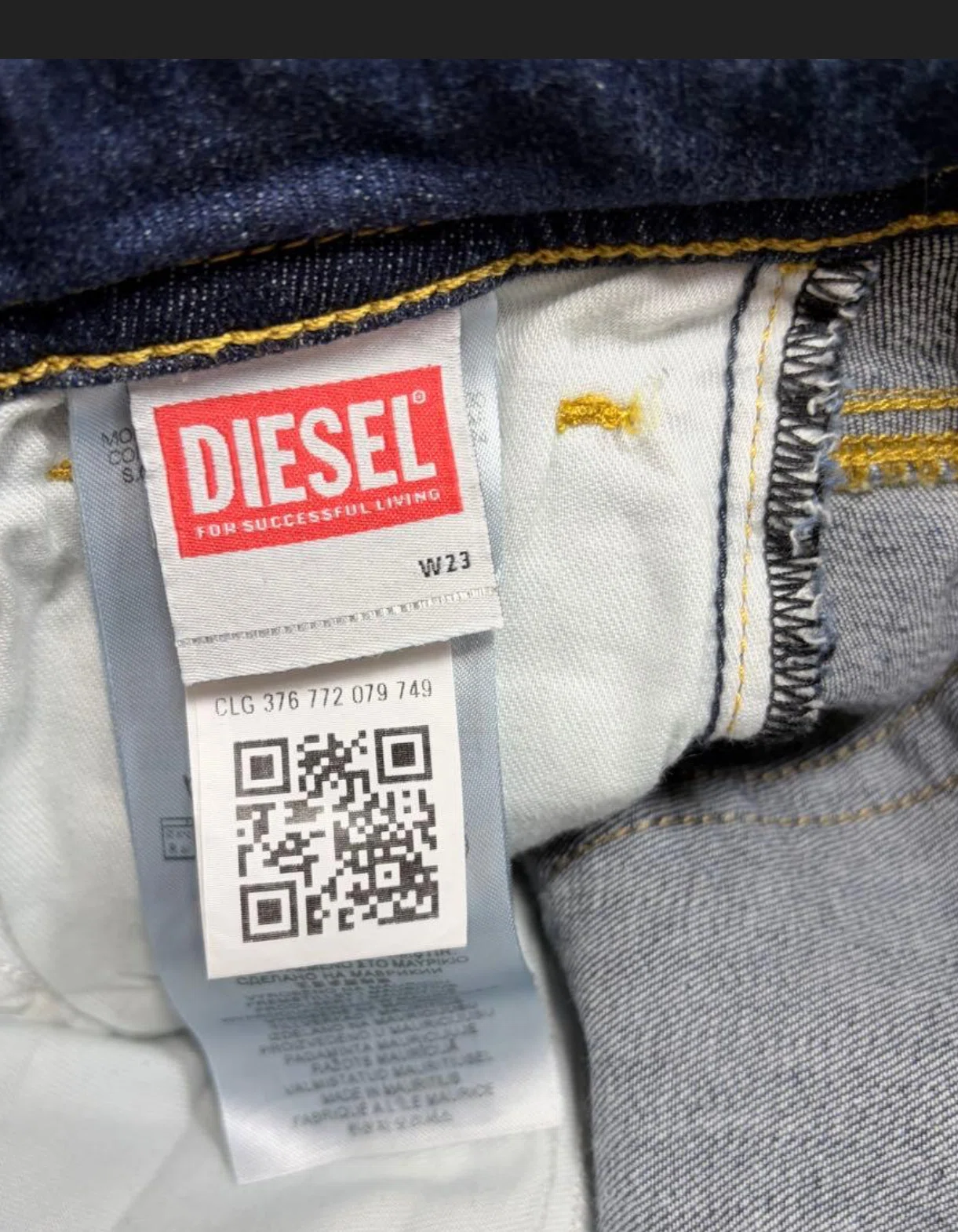 Important Authentication Points for Used Clothing Reselling | Examples ...