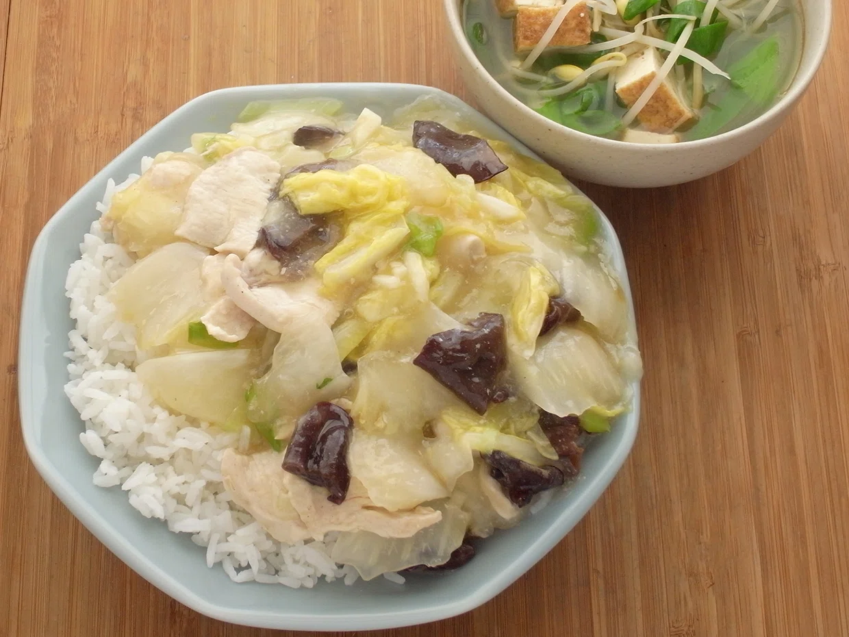 The Versatility of Ankake (Starchy Sauce) Bowls (Rice Bowl Pattern No ...