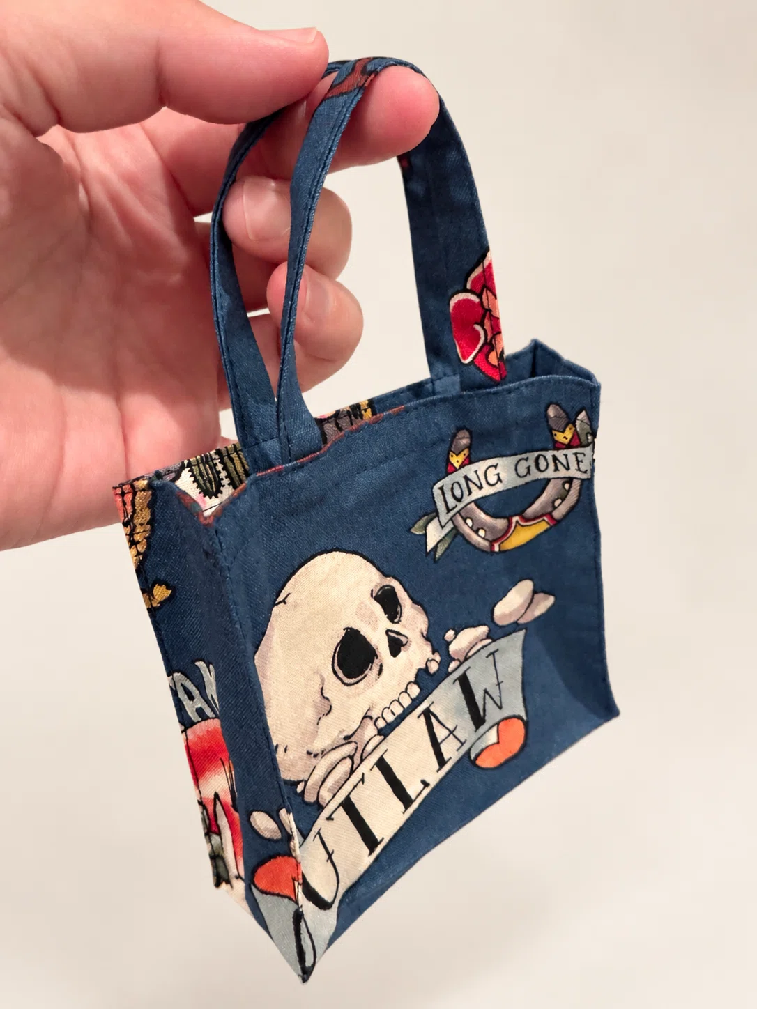 Preparing for a Halloween Party: Small Candy Bags - Sewing Quest Book ...