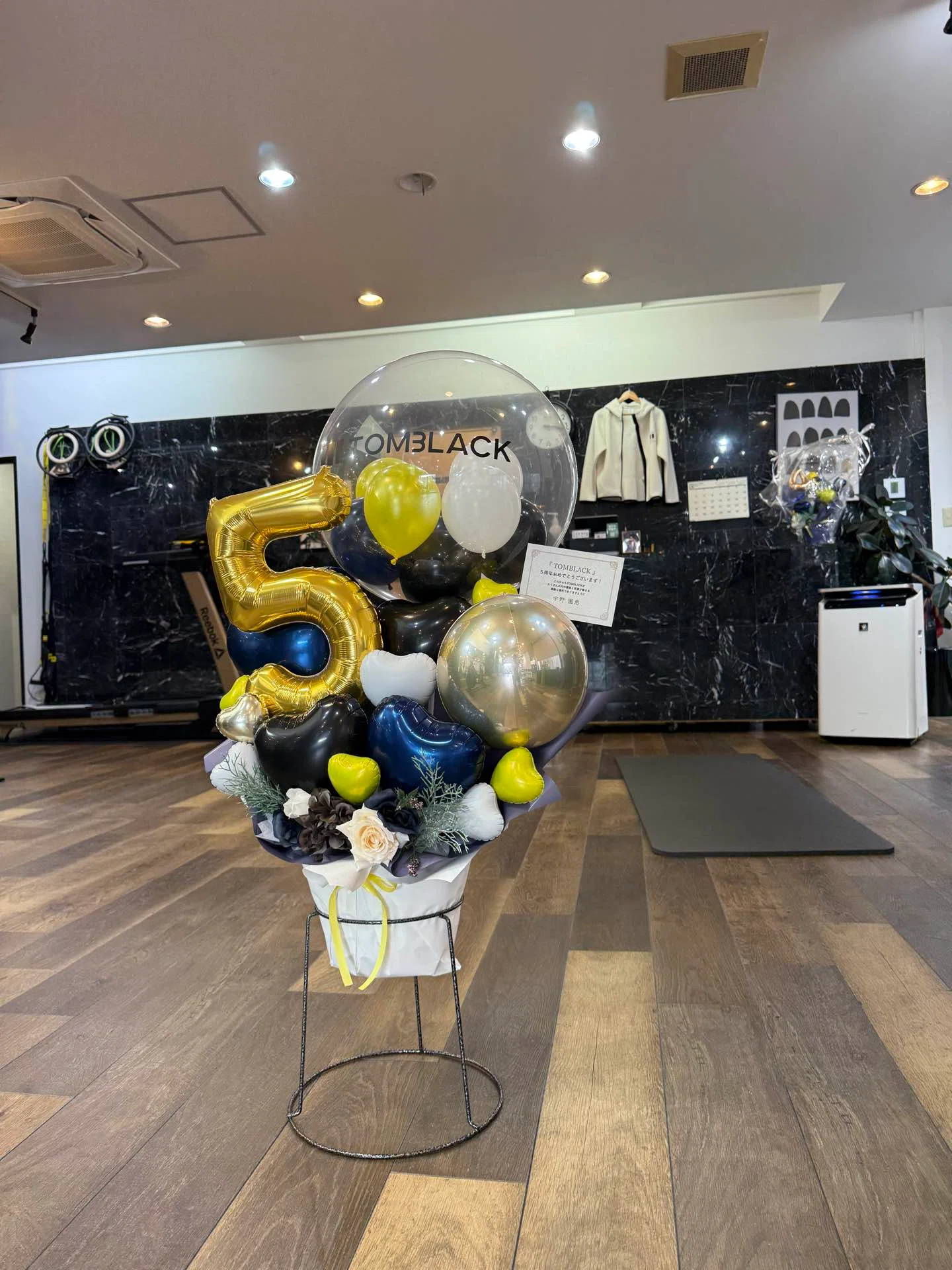 TOMBLACK has reached its 5th anniversary since opening｜山本 友貴｜TOMBLACK ...