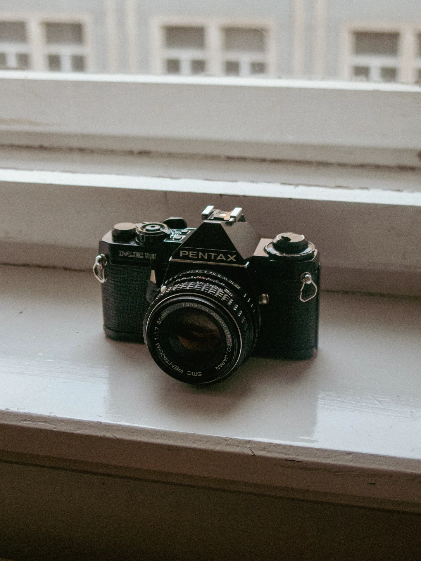 スマホで撮った飯テロ写真を見返して、吐き気がしたからカメラを買った