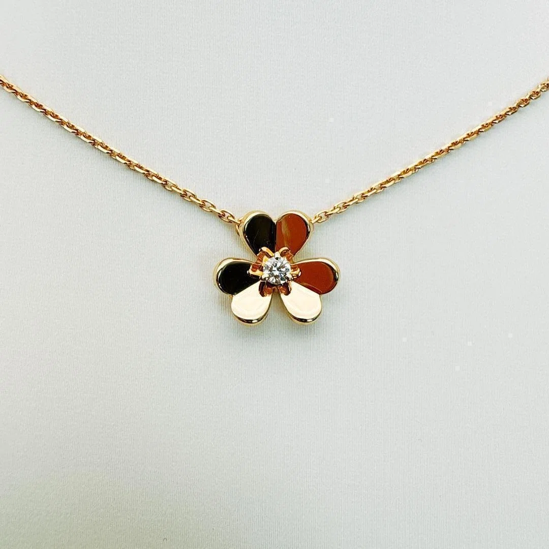 [Popular Models] Brand Jewelry That Suits Each Personal Color｜LUNALOT ...
