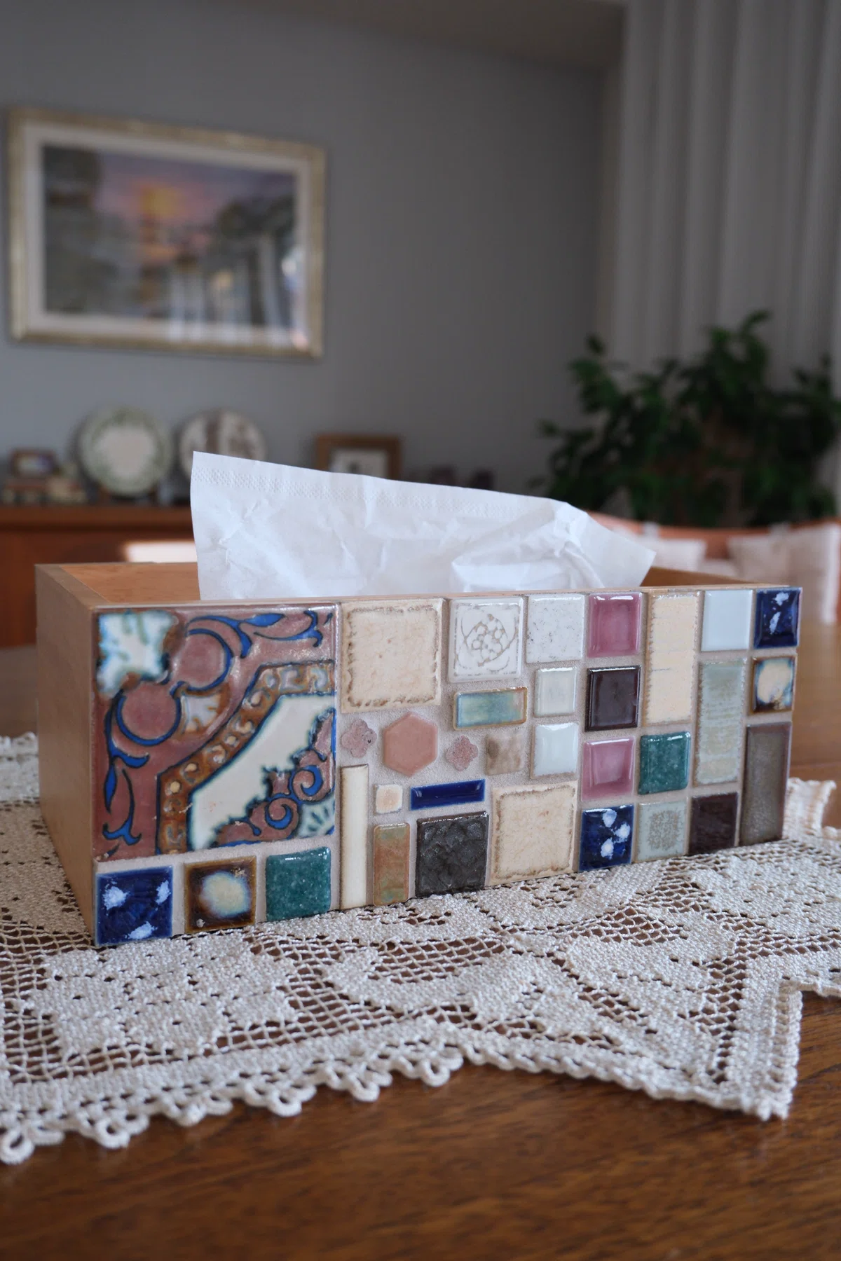 [Interior] Tile Work: Making an Autumn/Winter Tissue Box｜akemi │ 季節と心 ...