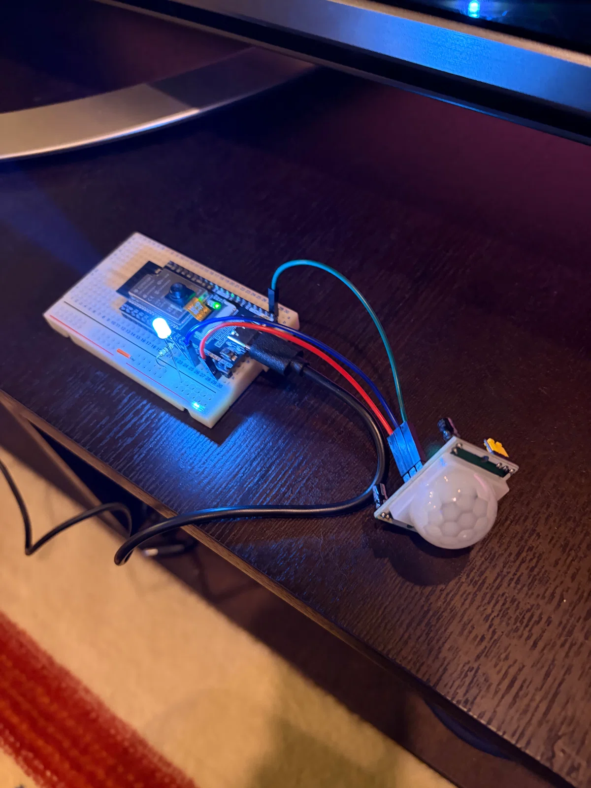 [Development Log 3] Flash the moment it's within reach! Prototype of ...