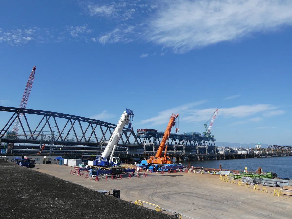 [Hanshin Namba Line] Construction Progress of the New Railway Bridge ...