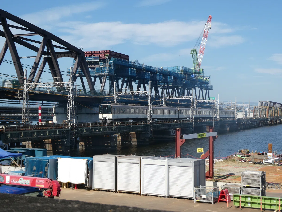 [Hanshin Namba Line] Construction Progress of the New Railway Bridge ...