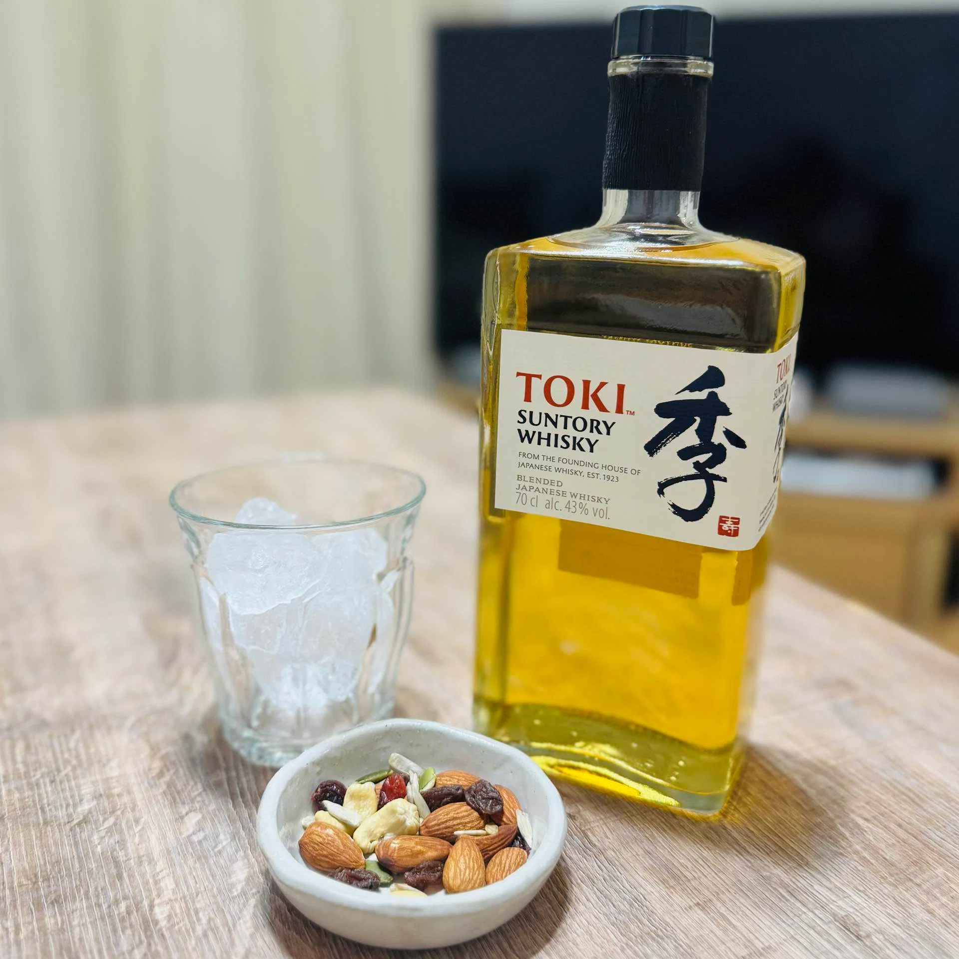 サントリー「季(TOKI)」逆輸入ウイスキーをハイボールで飲んでみた