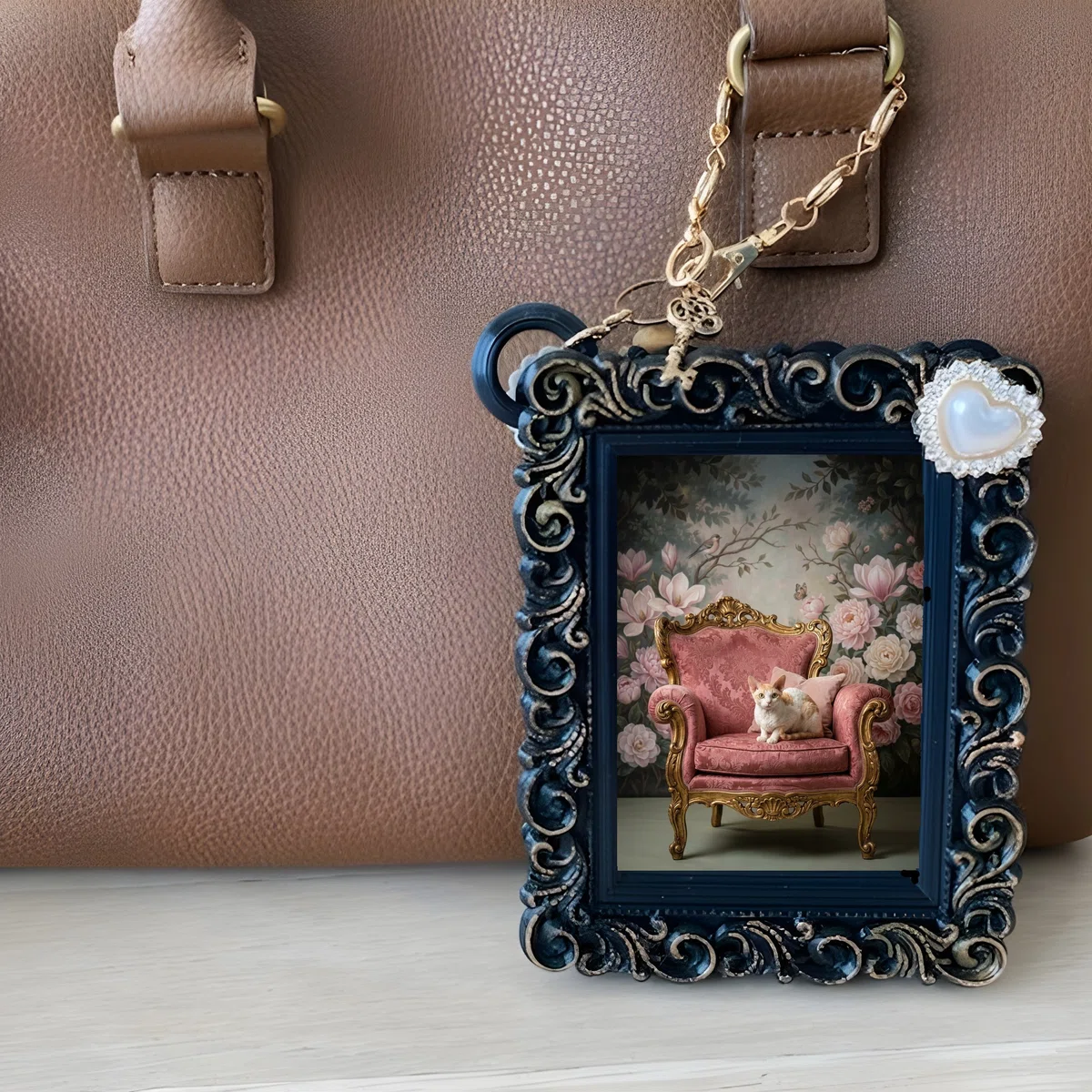 Sack Frame Design A Devon Rex Rococo-style shabby pink bag charm is now available!|うちの子 ...