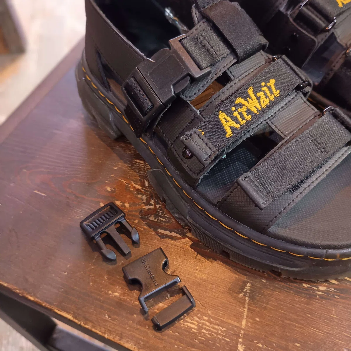 [Resin Buckle/Plastic Buckle Replacement] Dr. Martens Multi-Strap ...