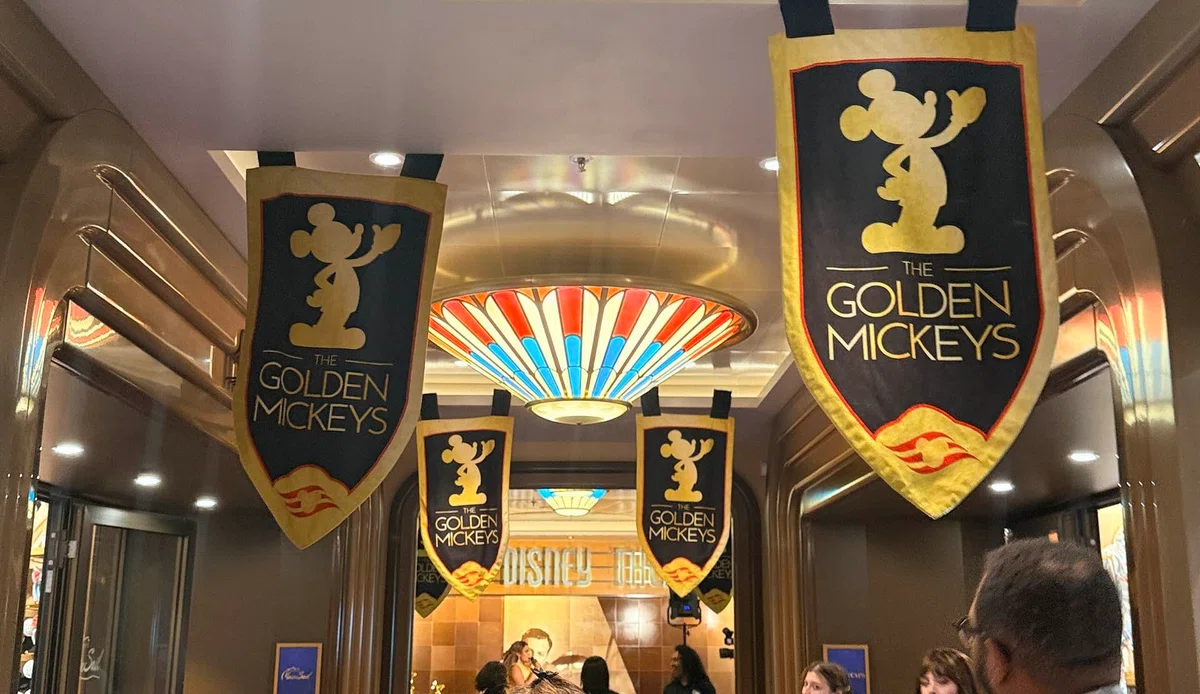 [DCL Alaska] Day at Sea | Day 2 (3)｜ハンナの旅ノート ︎