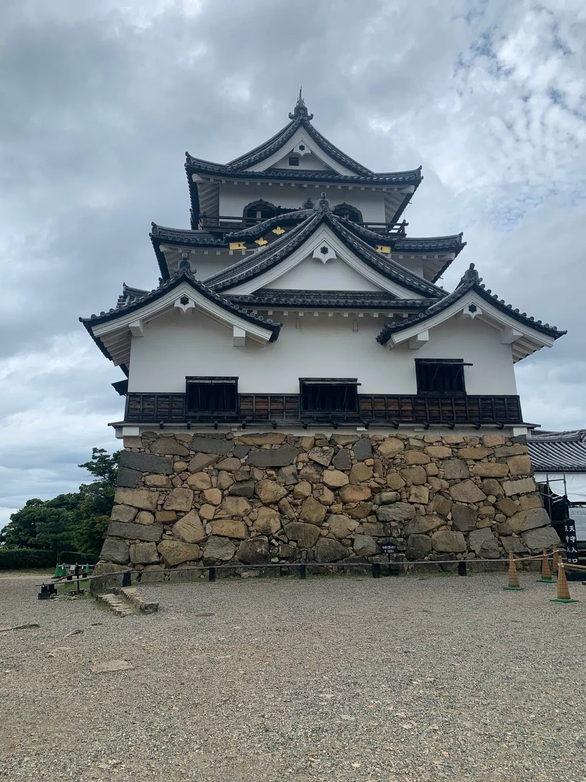 [Definitive Guide] 3 Day Trips to Famous Castles in Kinki | Existing ...