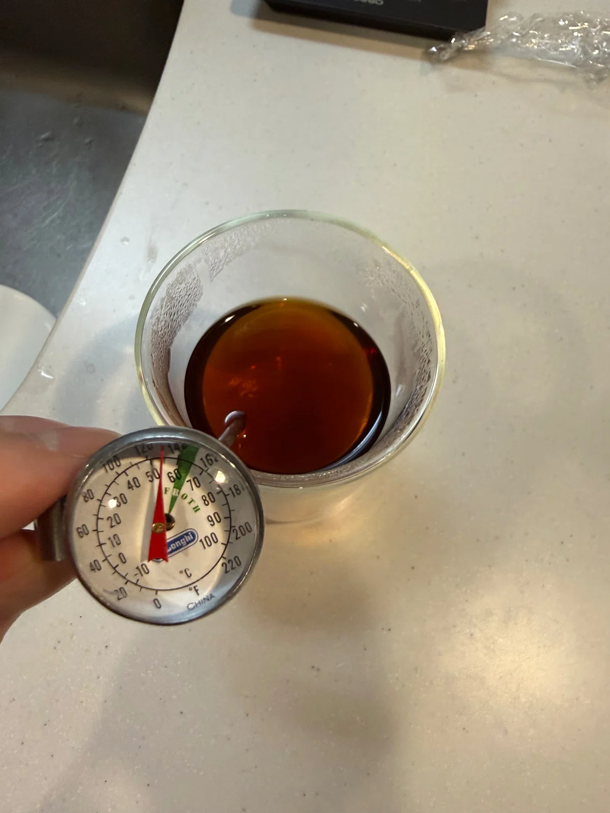 Does coffee taste change when the brewing temperature drops?｜白衣とコーヒー