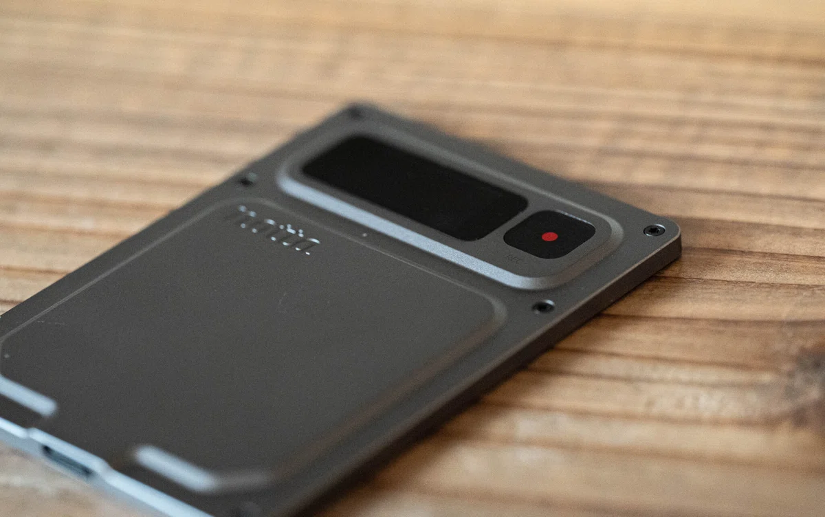 Iphone Recording Clock Color The evolution of ultra-thin recording devices never stops... What has ...